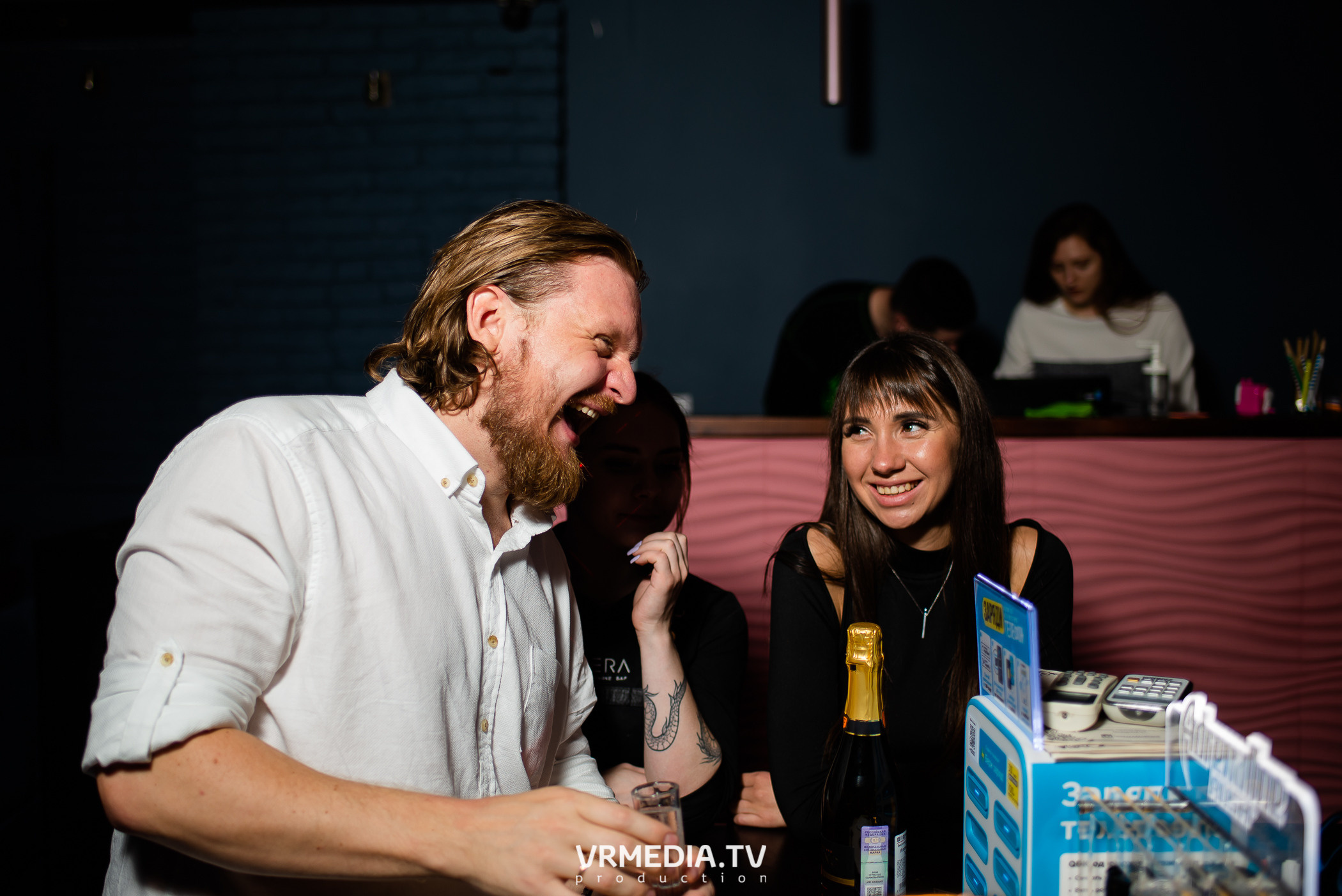 Выходные в караоке-баре «Опера»