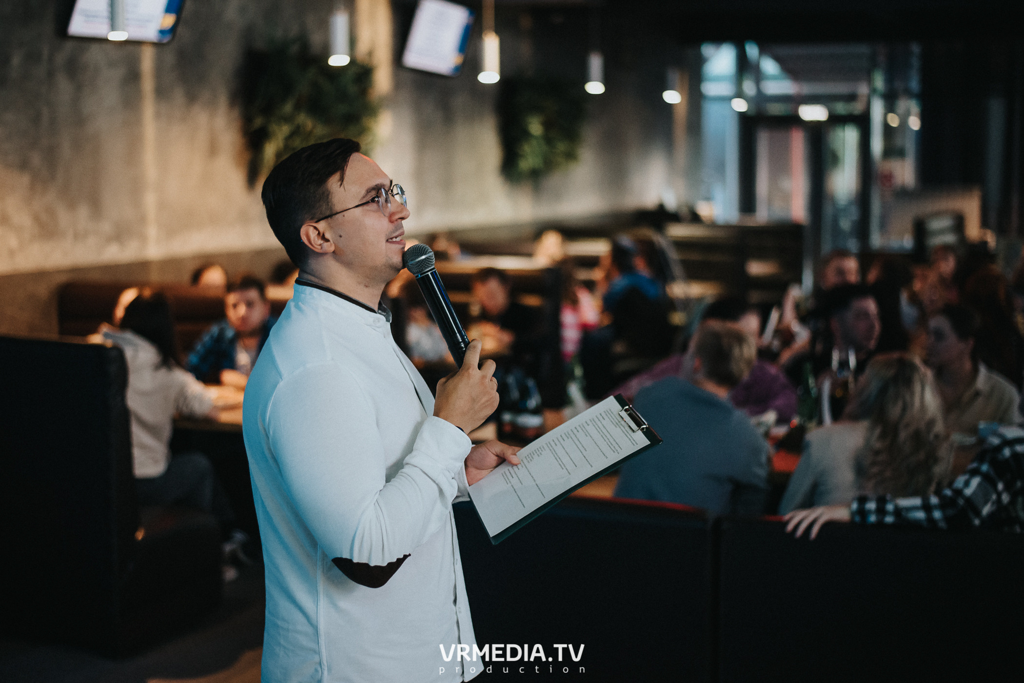 WoW QuiZ в баре «DOSKI»