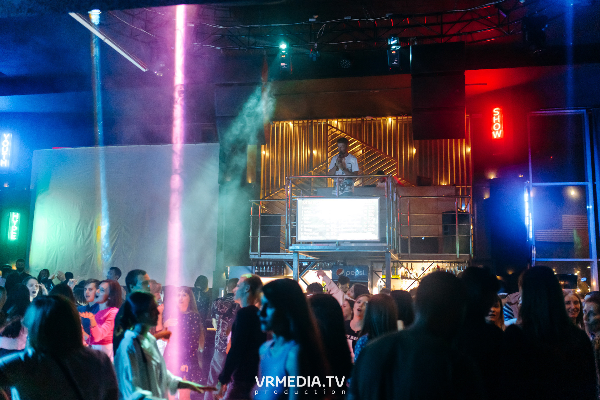 Выходные в баре «DOSKI»