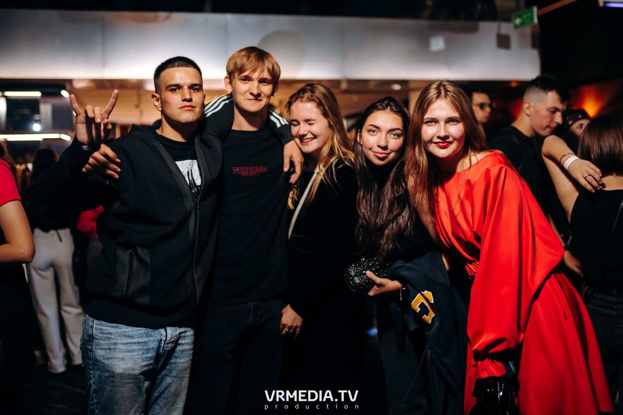 Ночь, Рейв и Мед