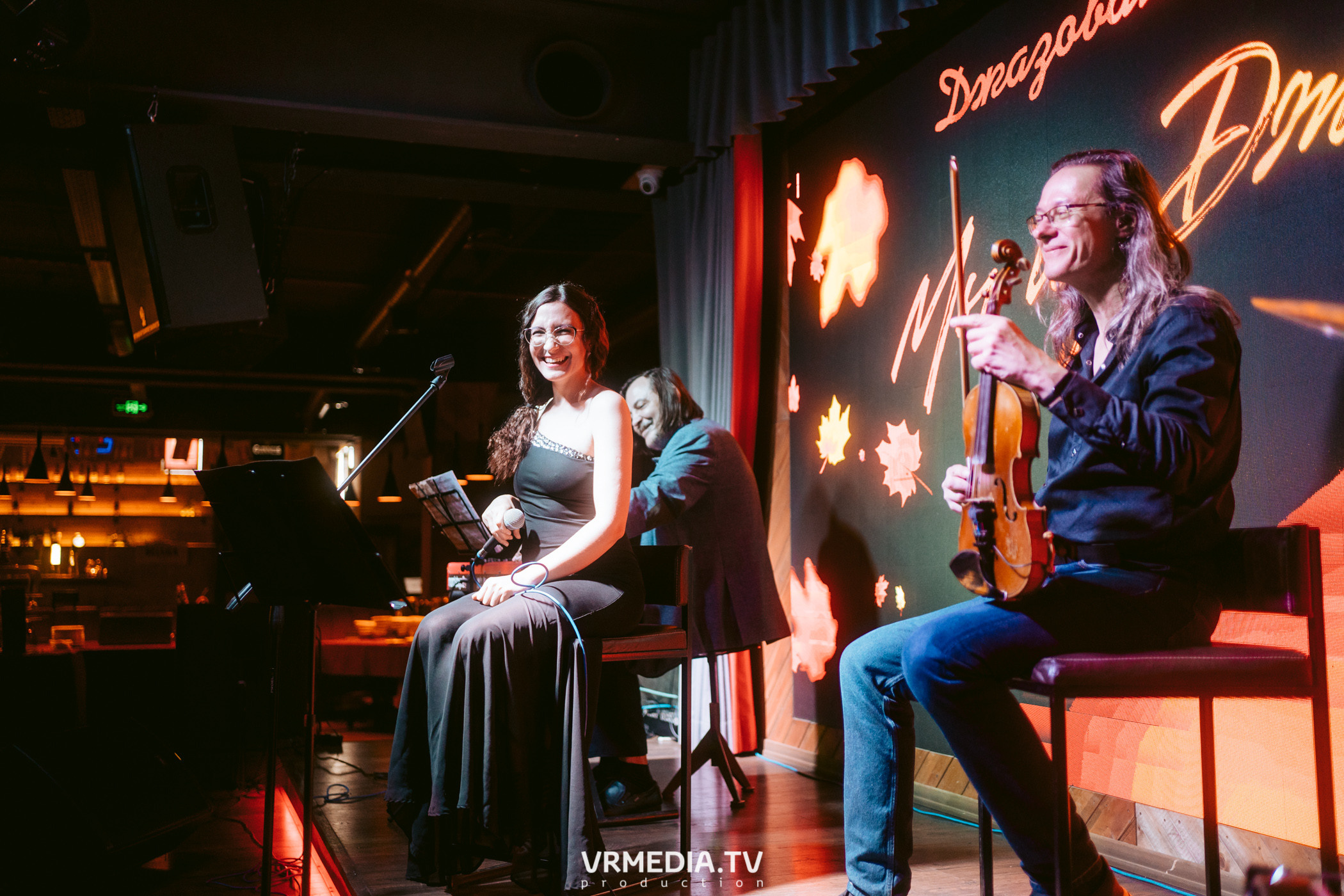 Джазовая среда. Нелли Азизова (Томск)