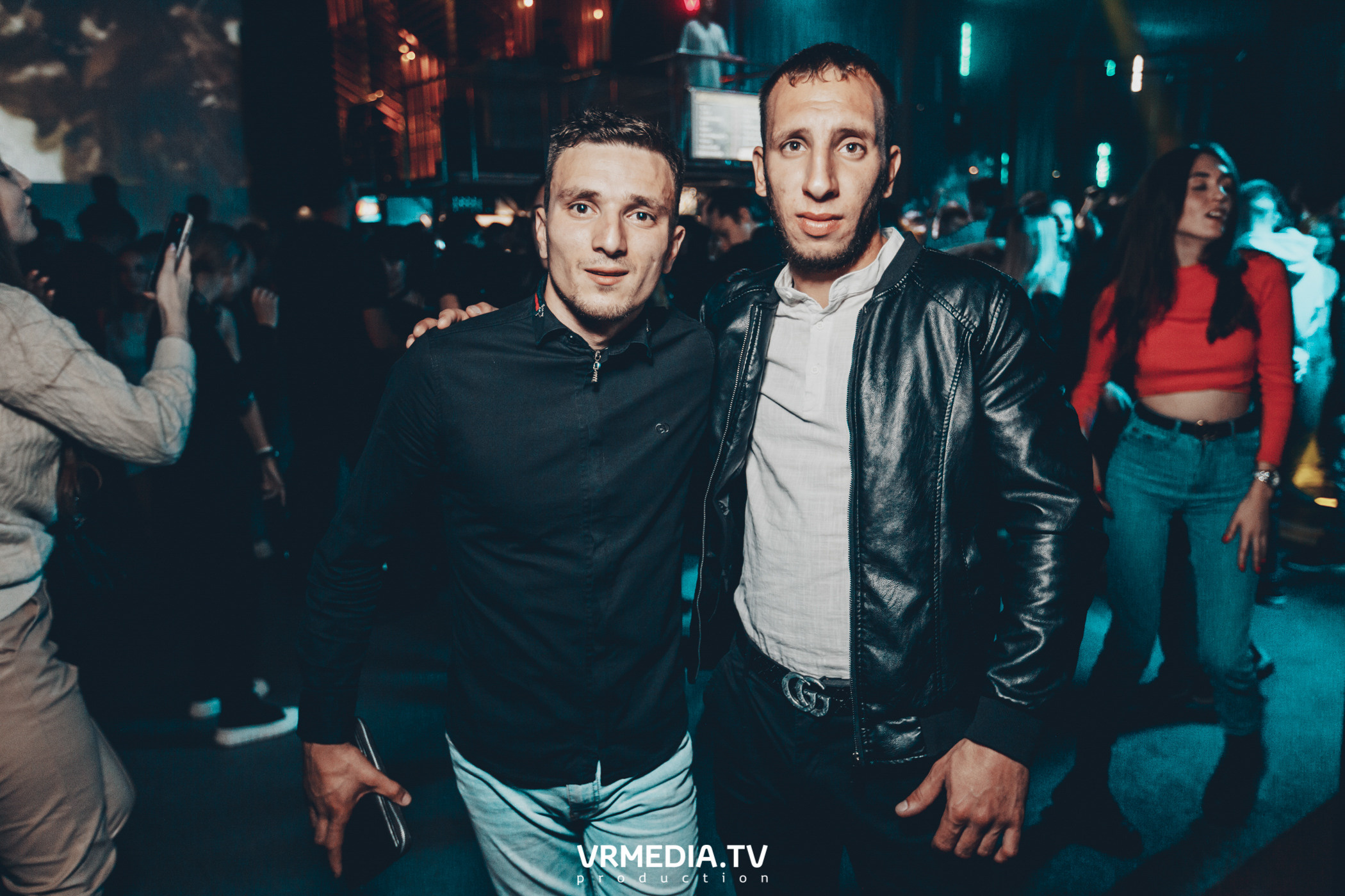 Выходные в баре «DOSKI»