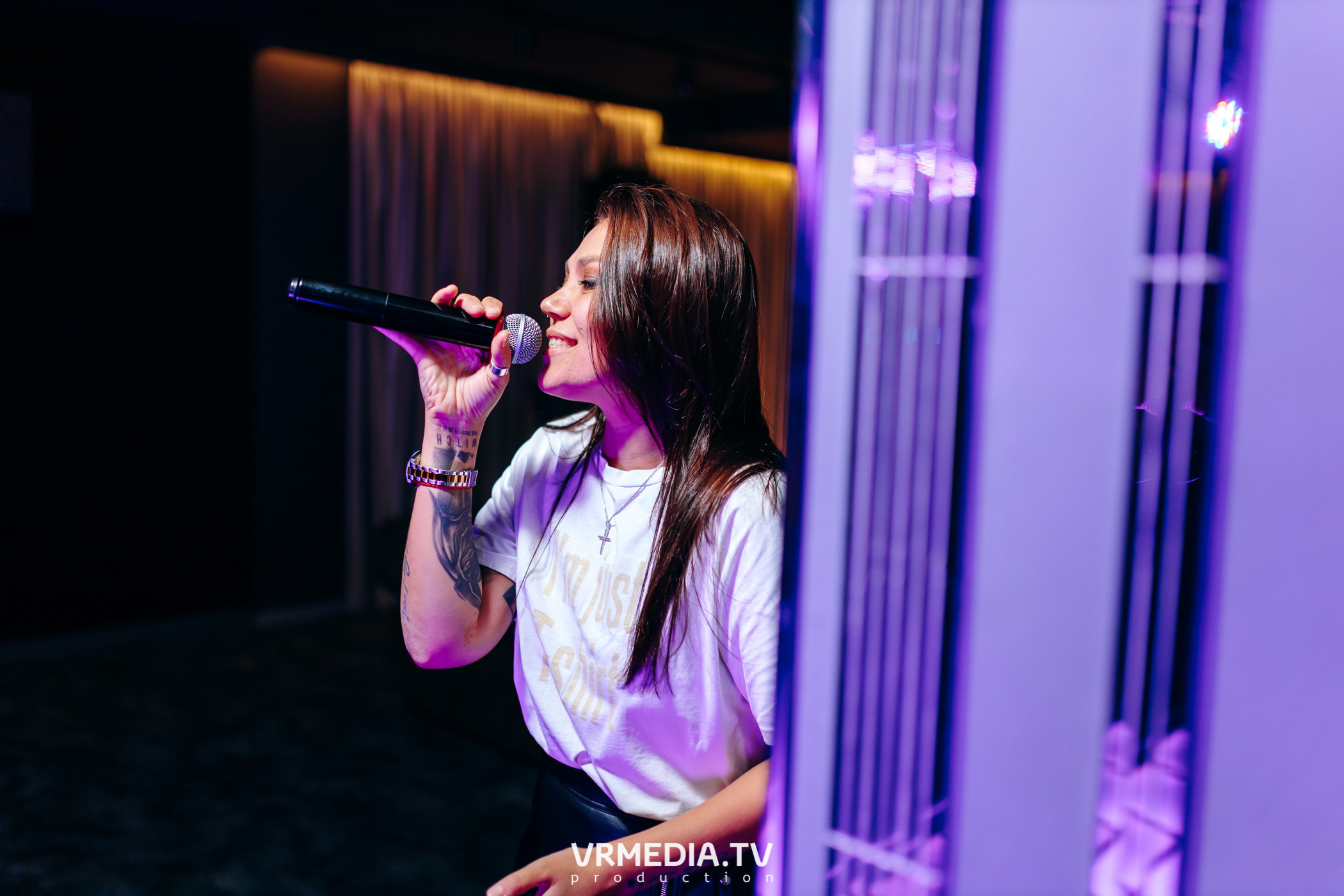 Ночь фотографии в караоке-баре «Volna»