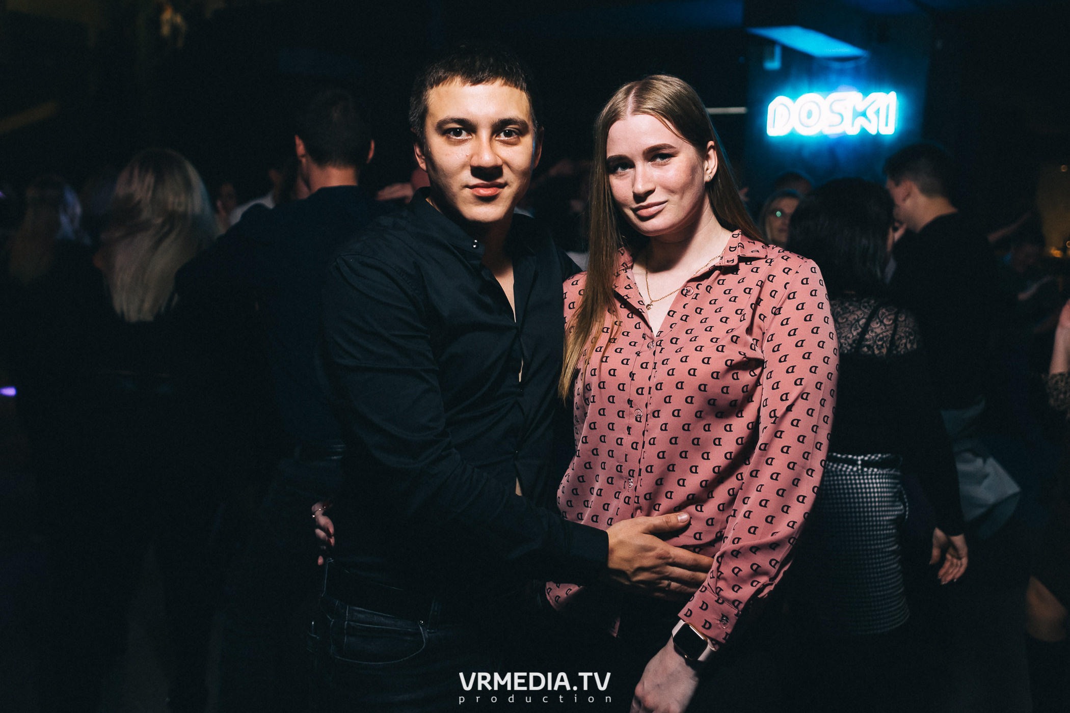 Выходные в баре «DOSKI»