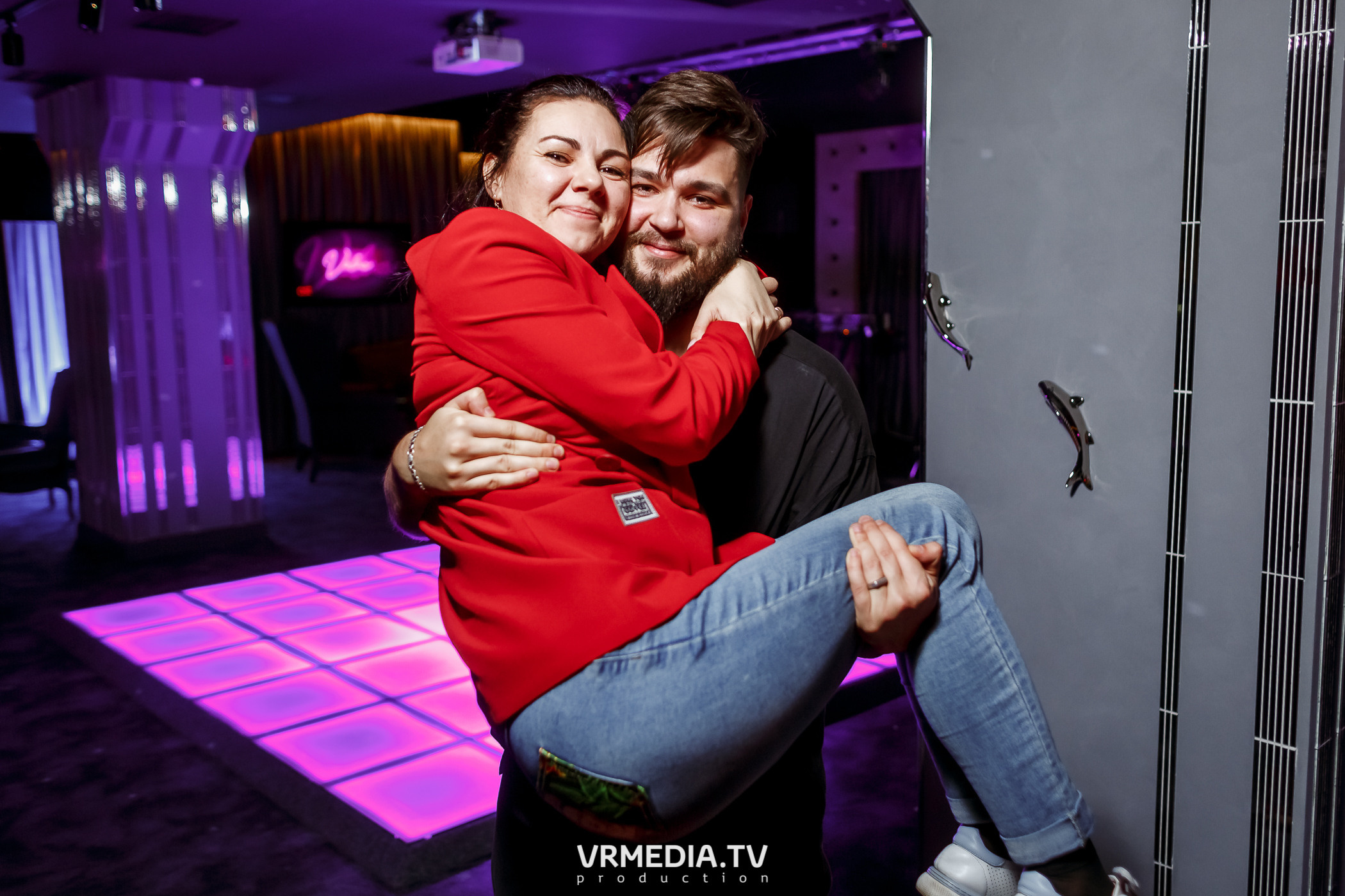 Выходные в караоке-баре «Volna»