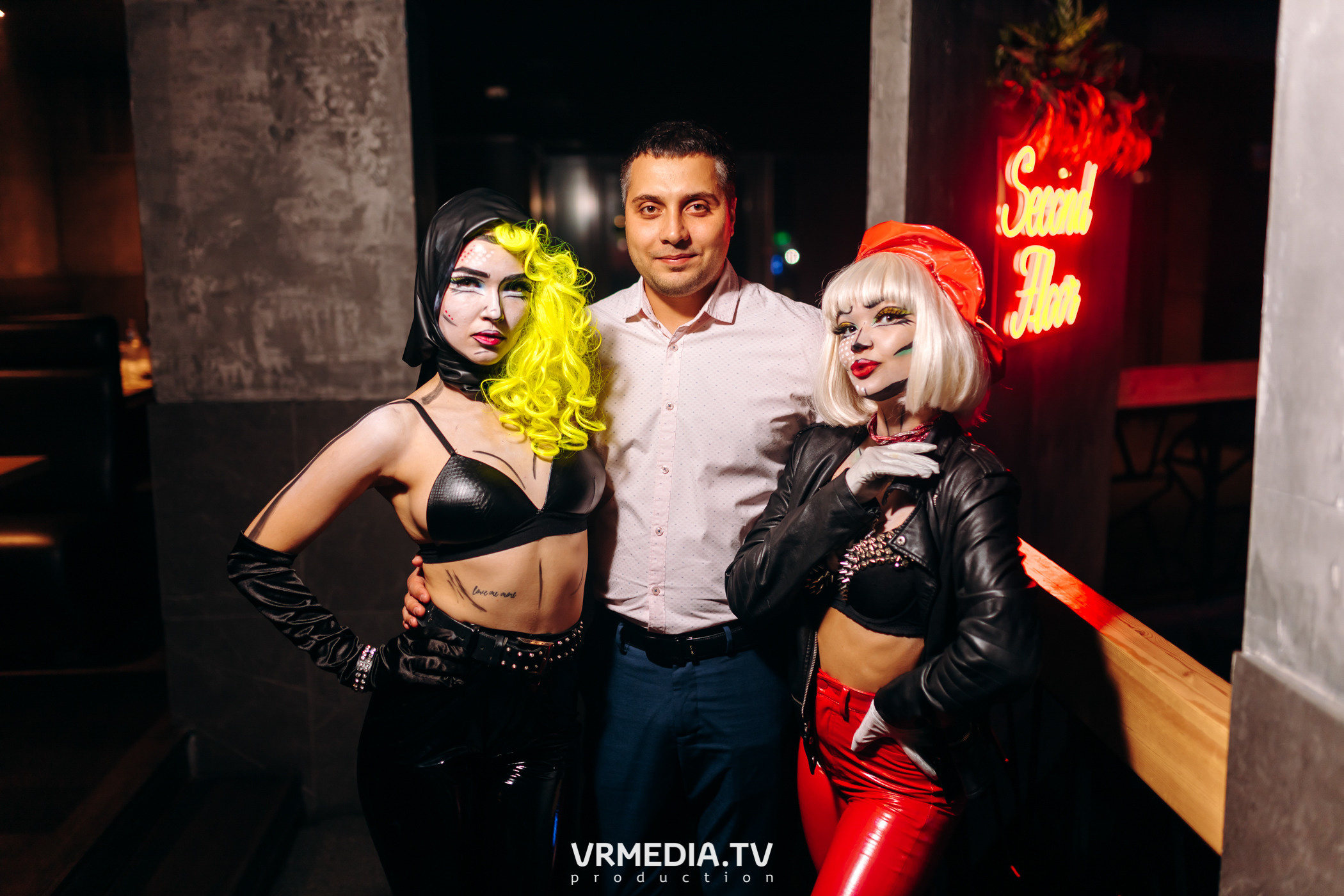 Выходные в баре «DOSKI»