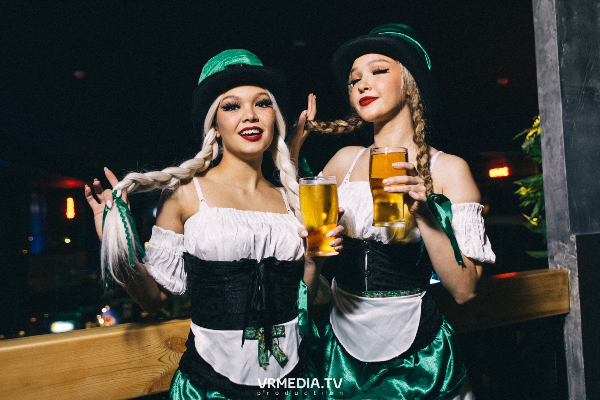 Выходные в баре «DOSKI»