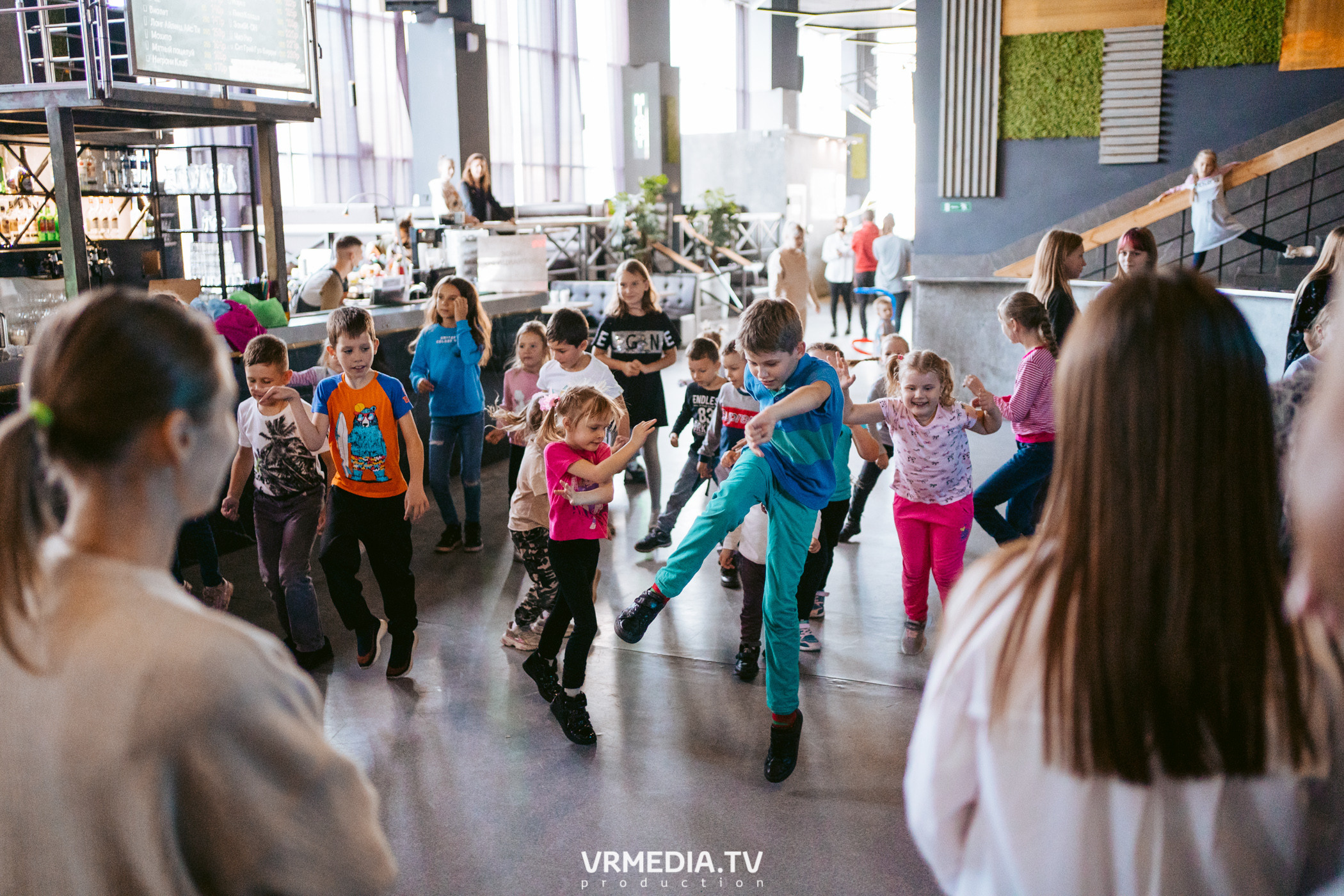 Baby time в баре «DOSKI»