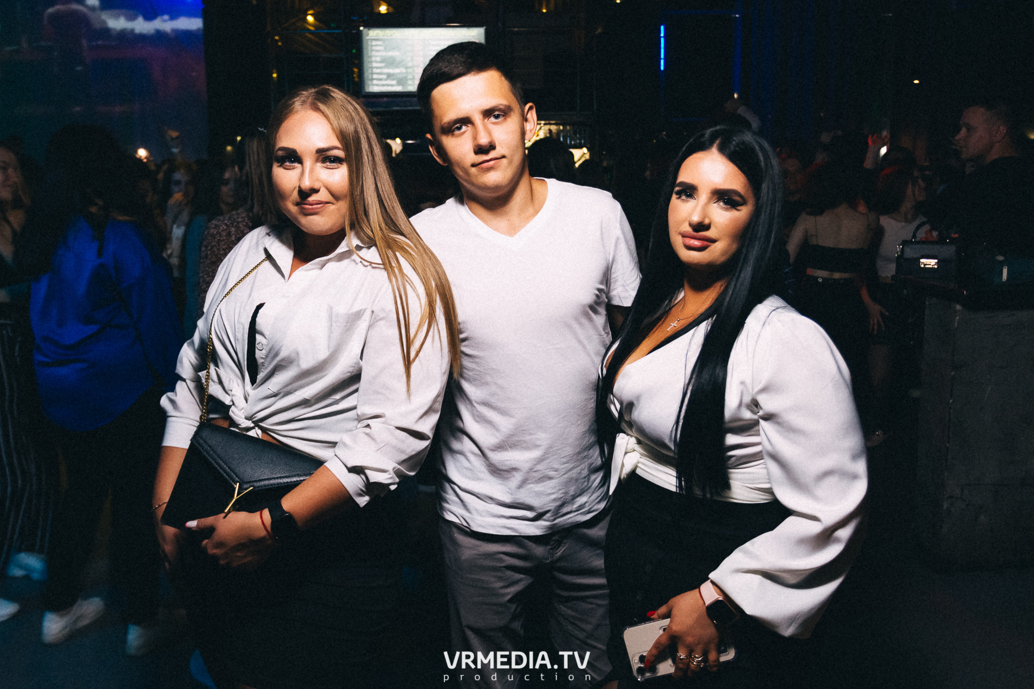 Выходные в баре «DOSKI»