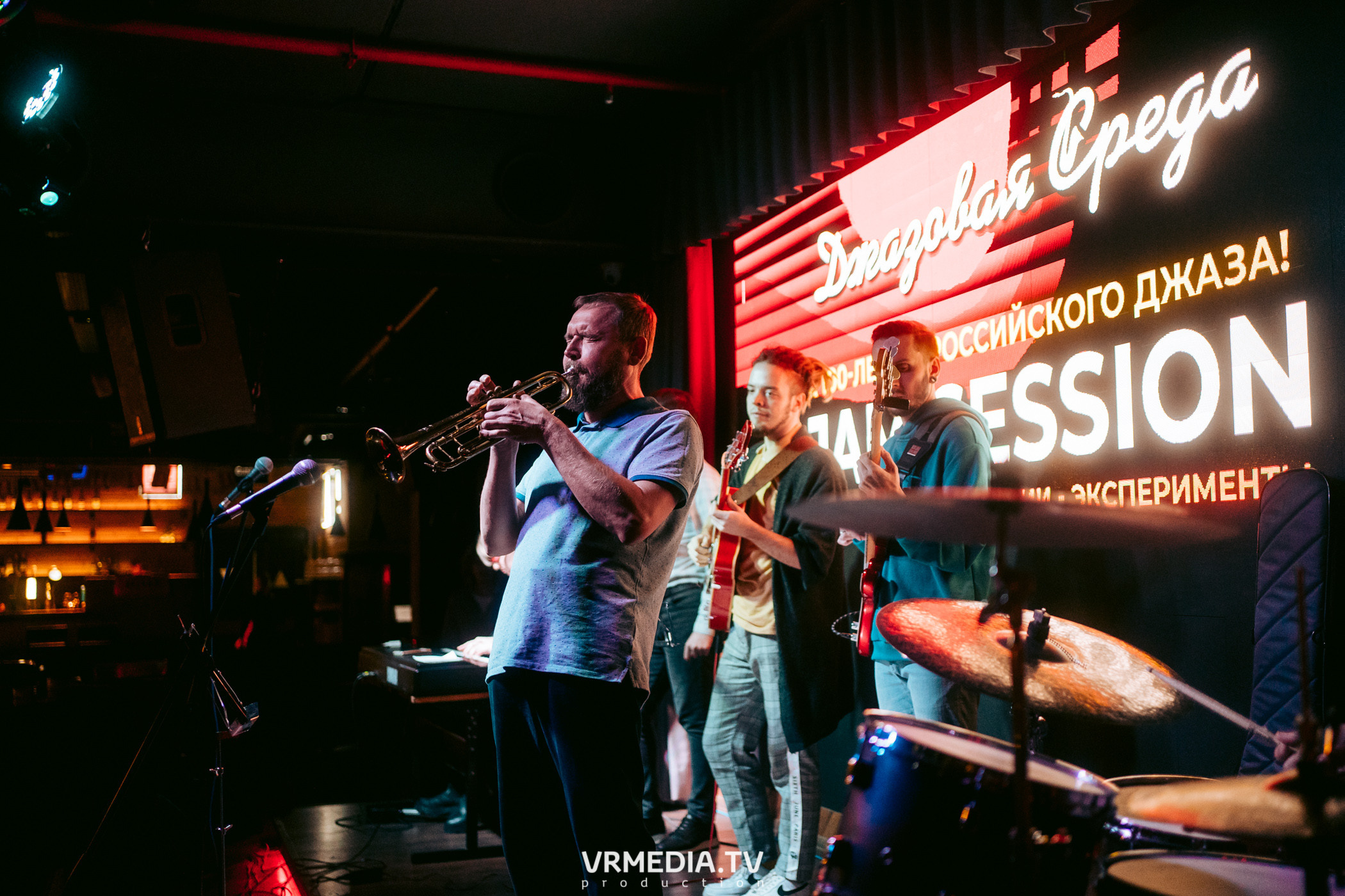 Джазовая среда. Jam Session