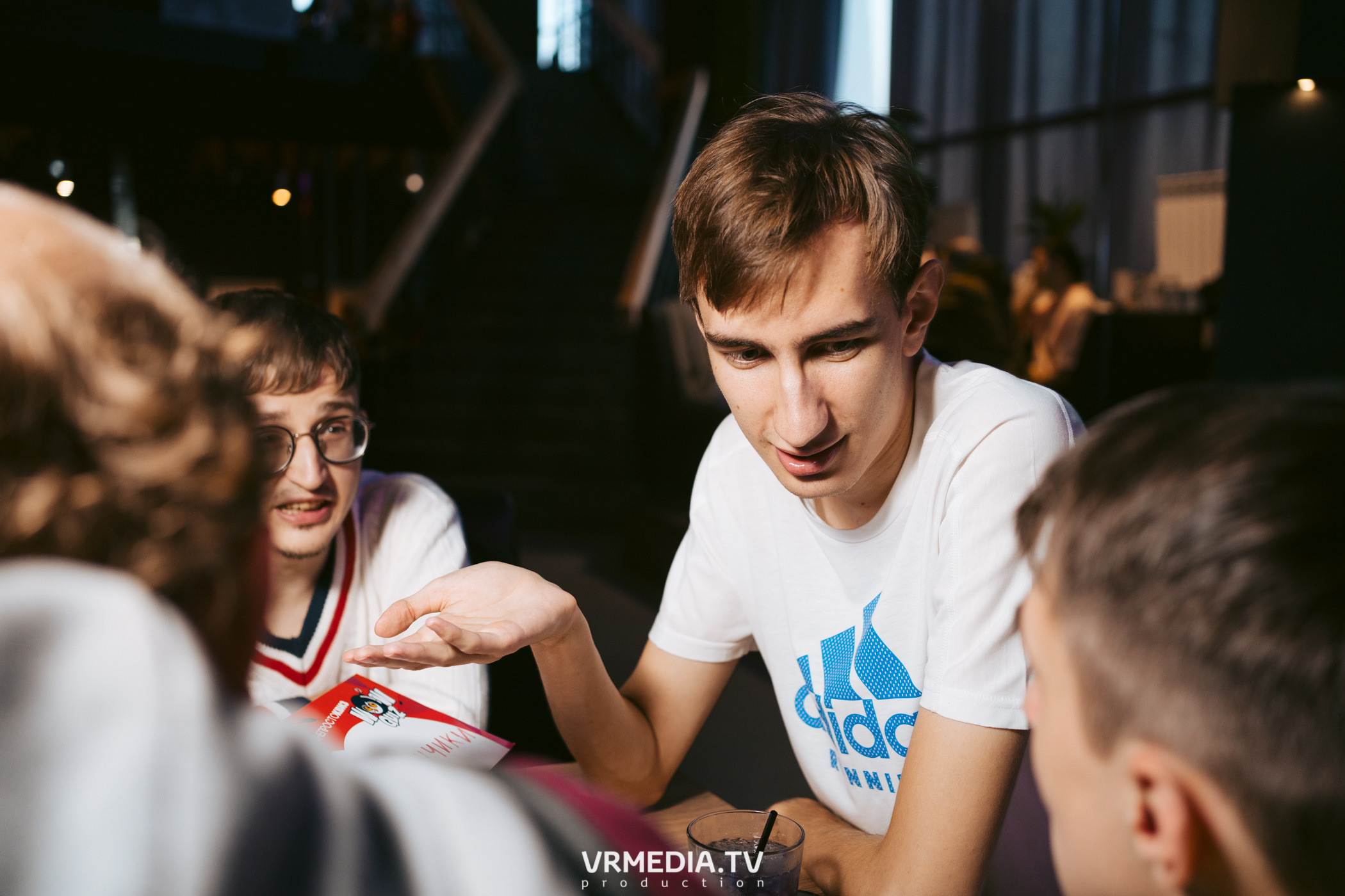 WoW QuiZ в баре «DOSKI»