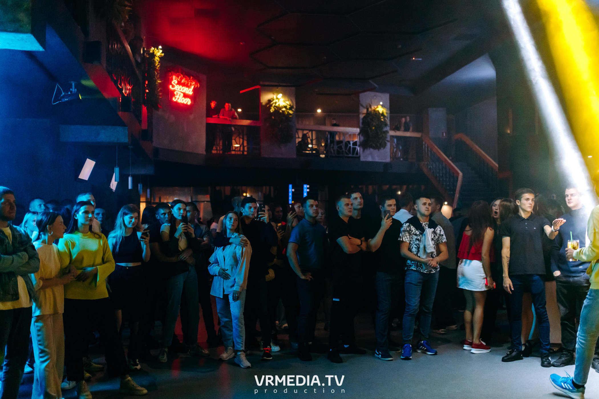 Выходные в баре «DOSKI»