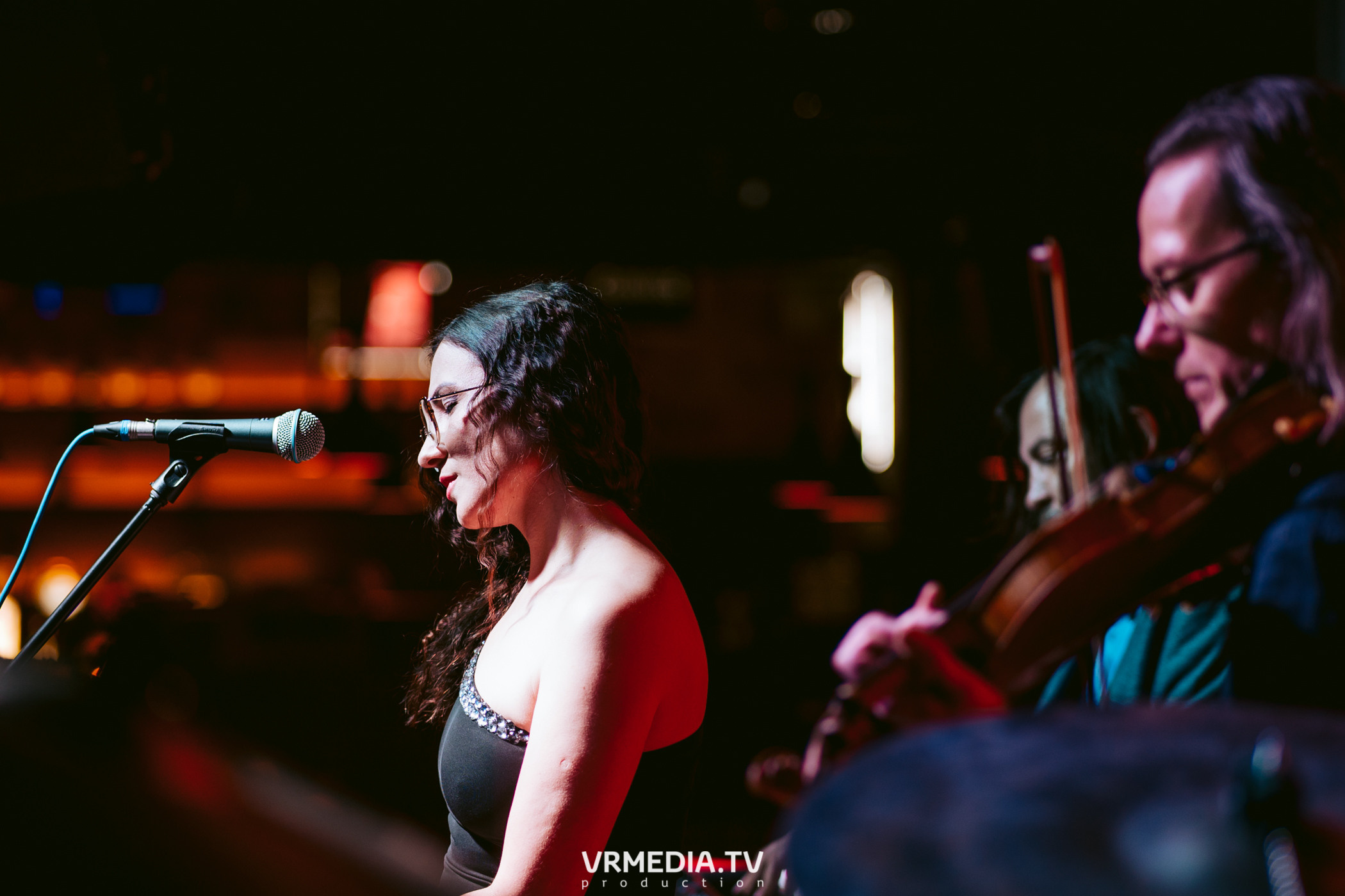 Джазовая среда. Нелли Азизова (Томск)