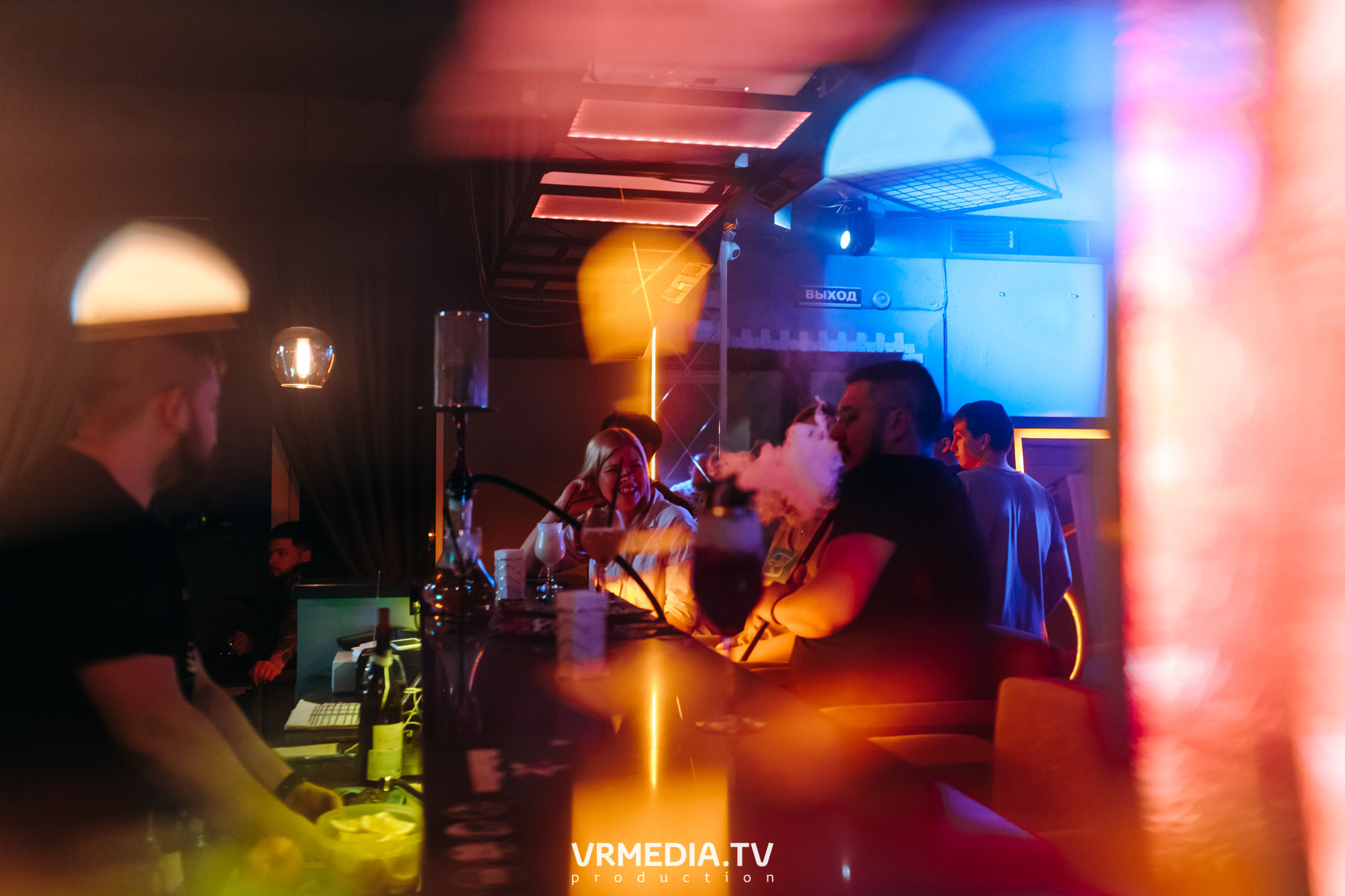 Ночь Безумного Бармена в Lounge Voice Hall «Familia»