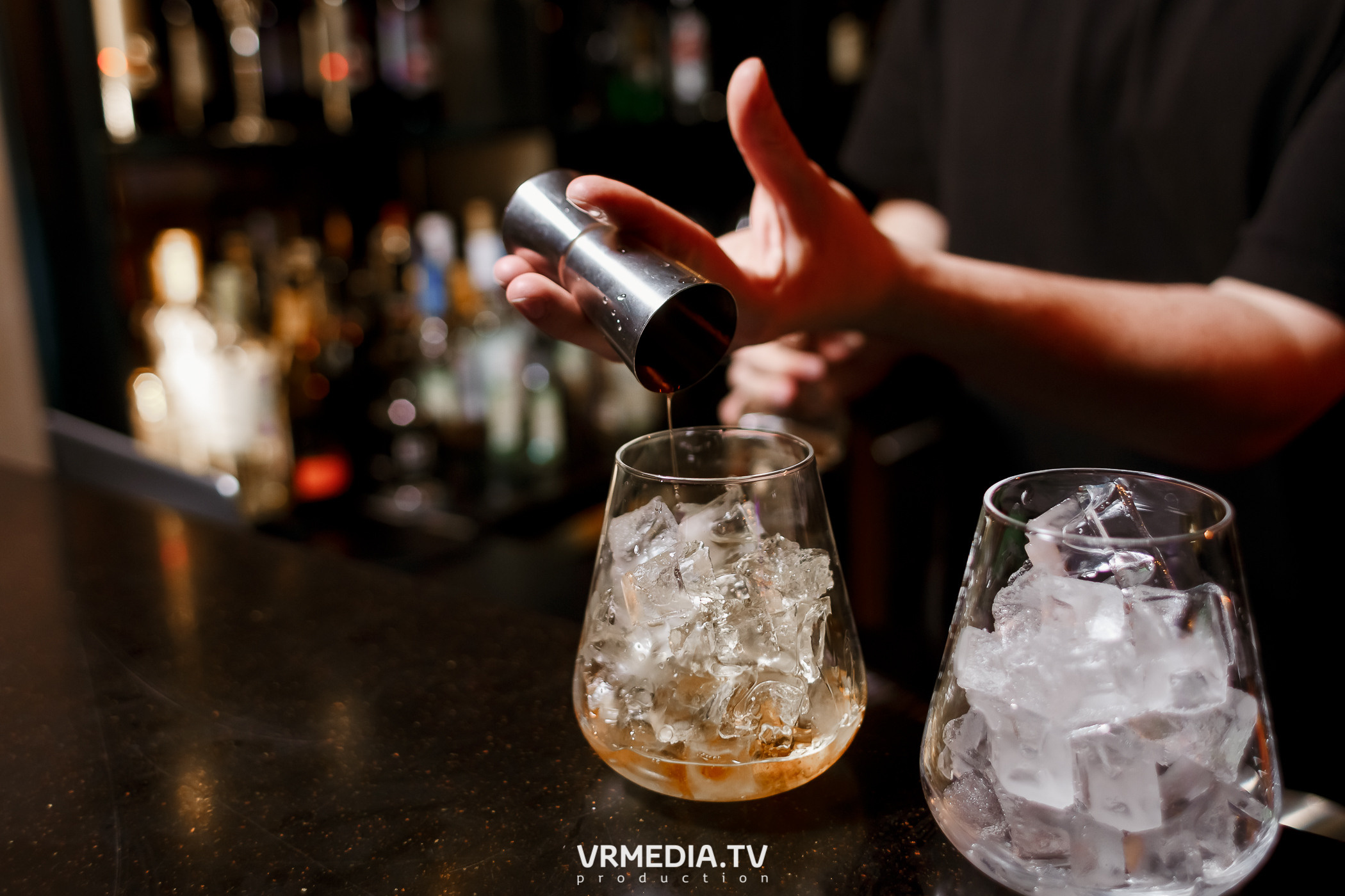 Выходные в караоке-баре «Volna»