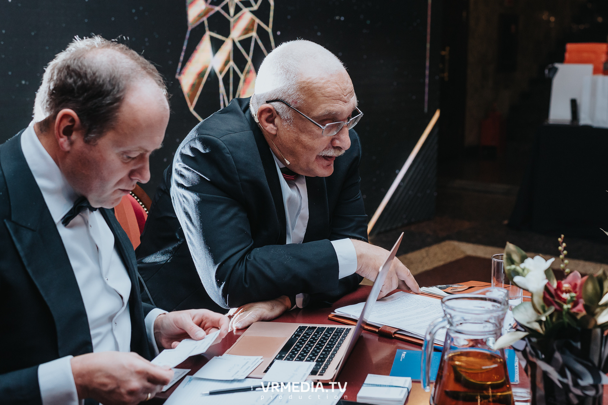 «Игра с Александром Друзем». В честь 27-летия компании БКС