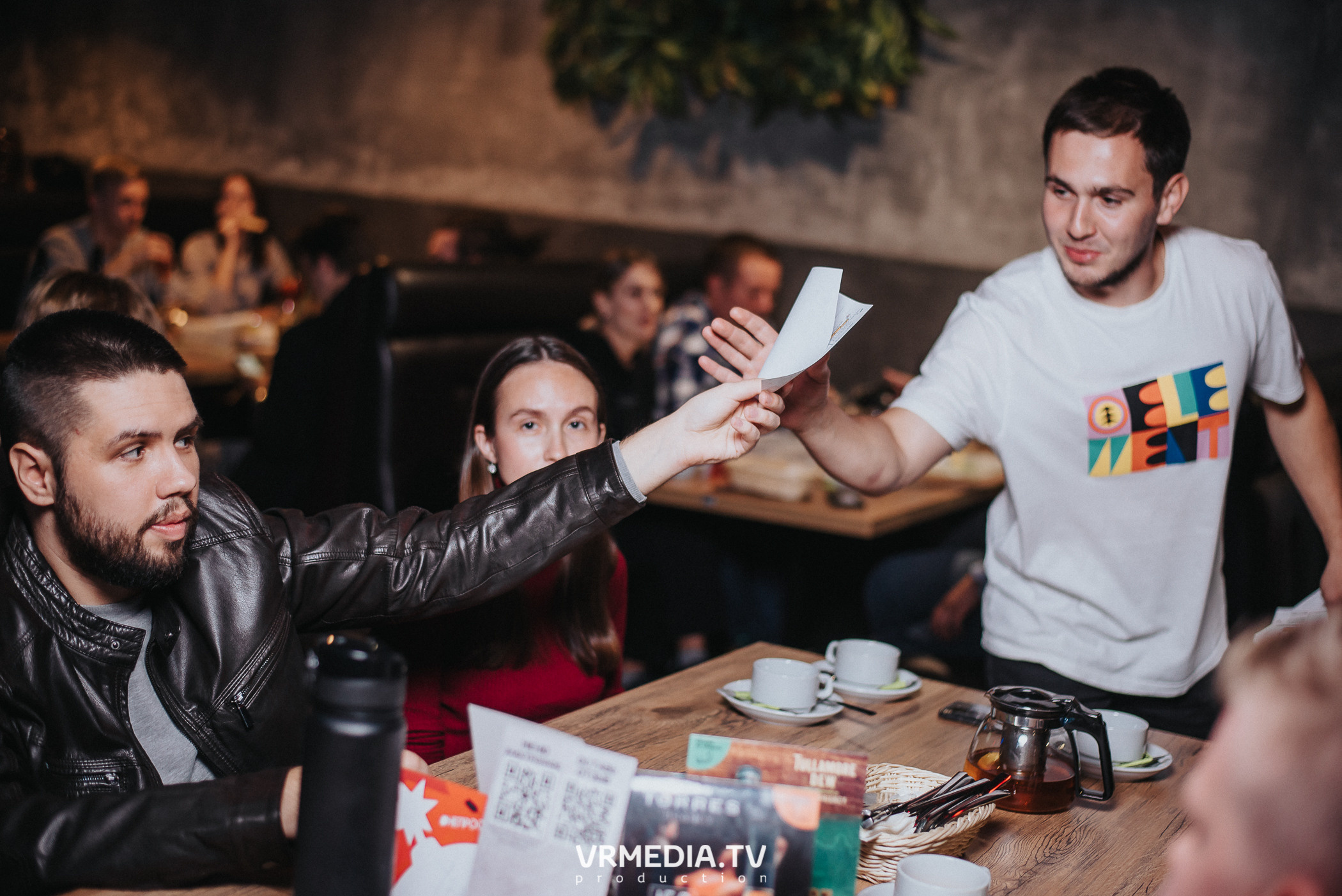 WoW QuiZ в баре «DOSKI»