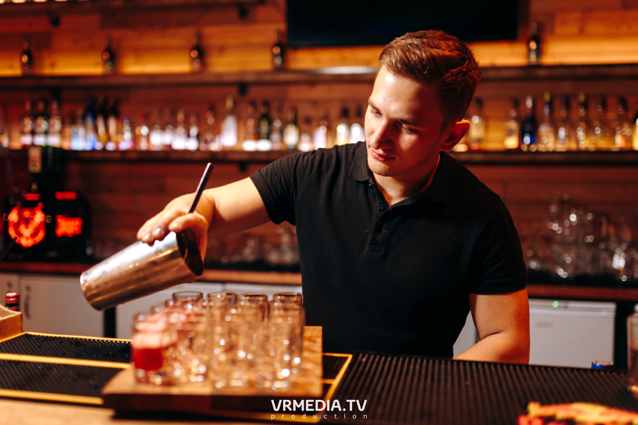 #ЖАРКИЕДНИИНОЧИ в гриль-баре «Жара»