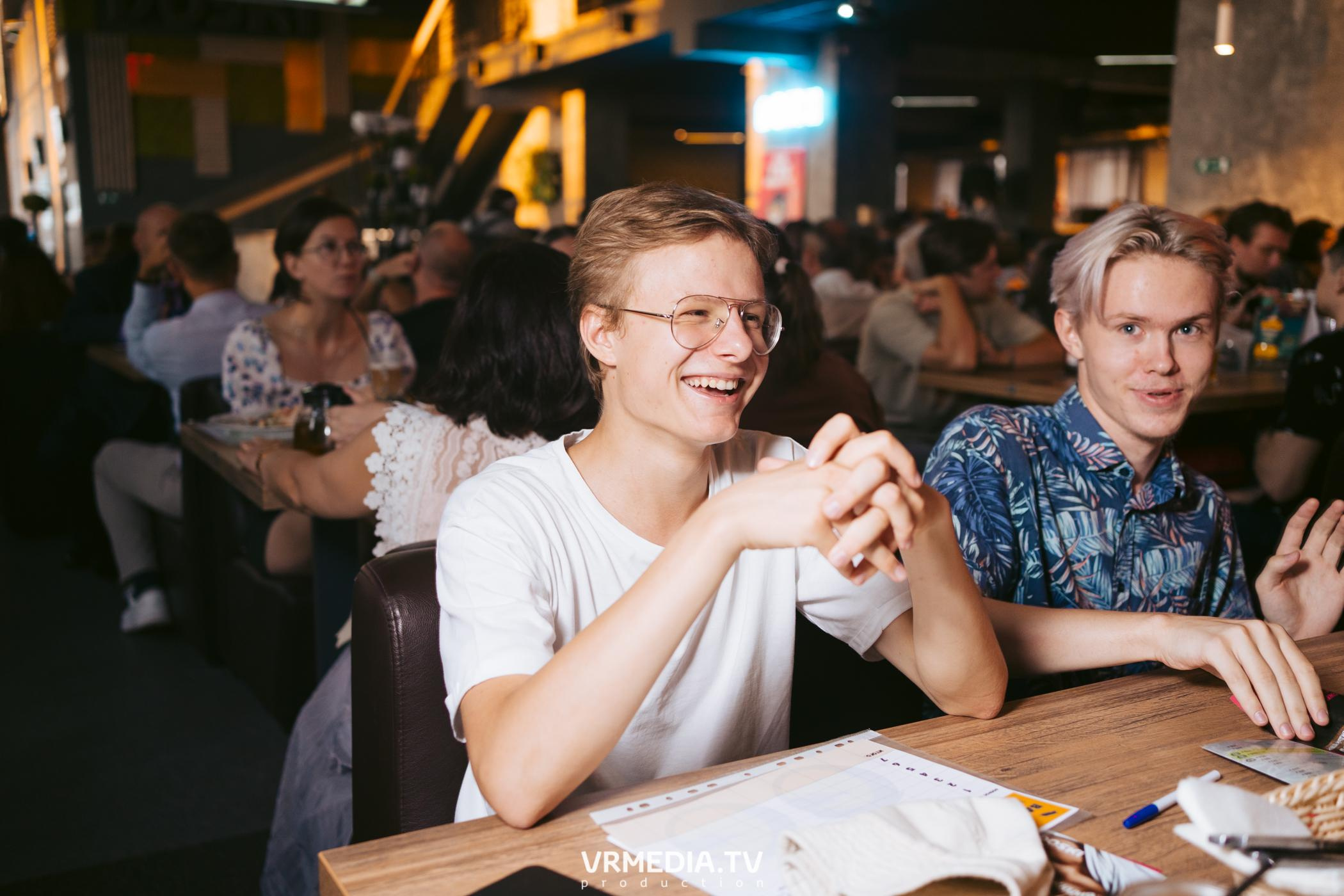 WoW QuiZ в баре «DOSKI»