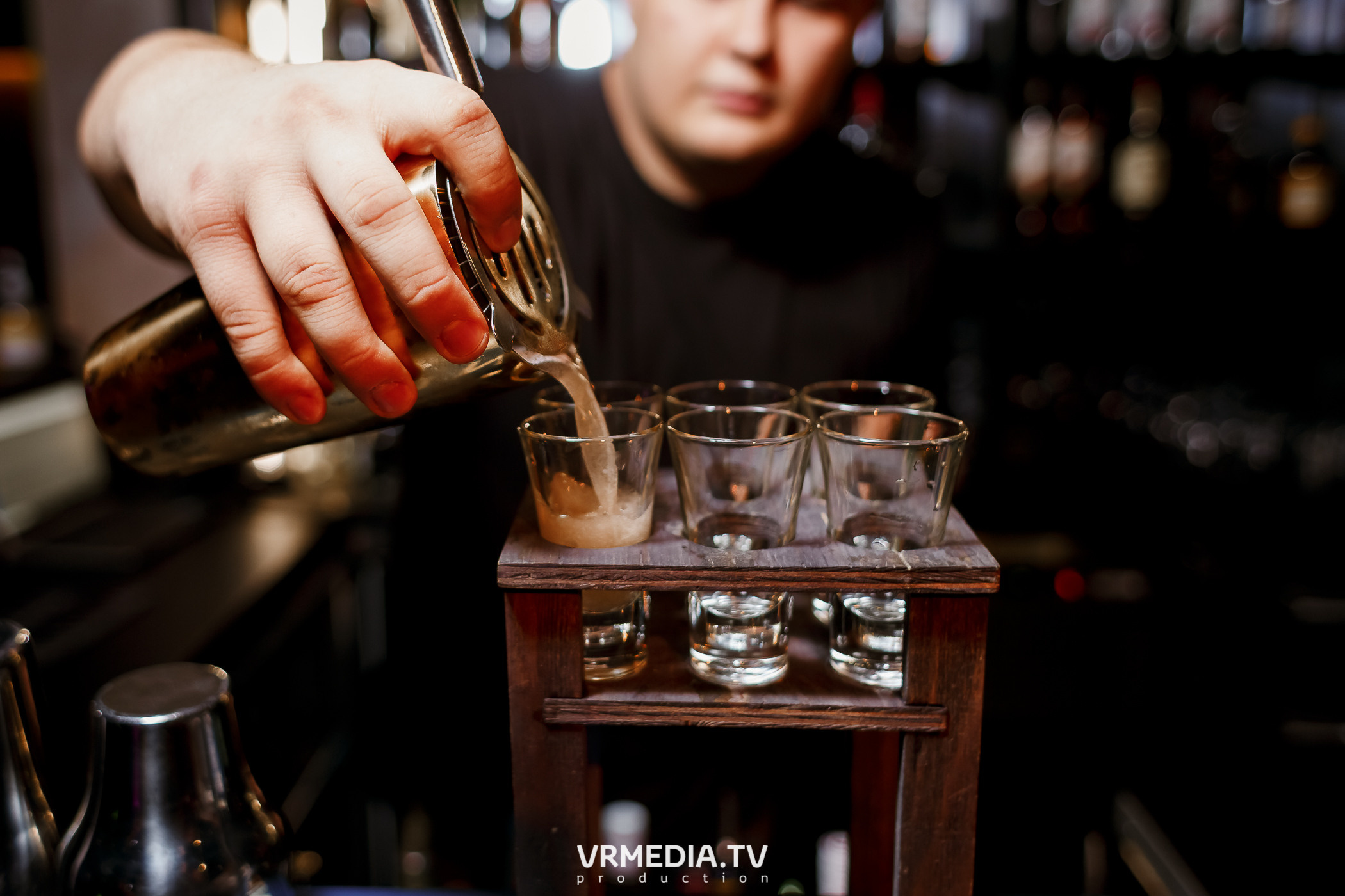 Выходные в караоке-баре «Volna»