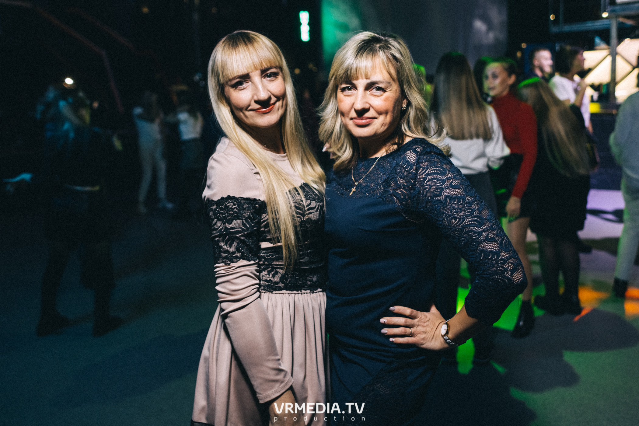 Выходные в баре «DOSKI»