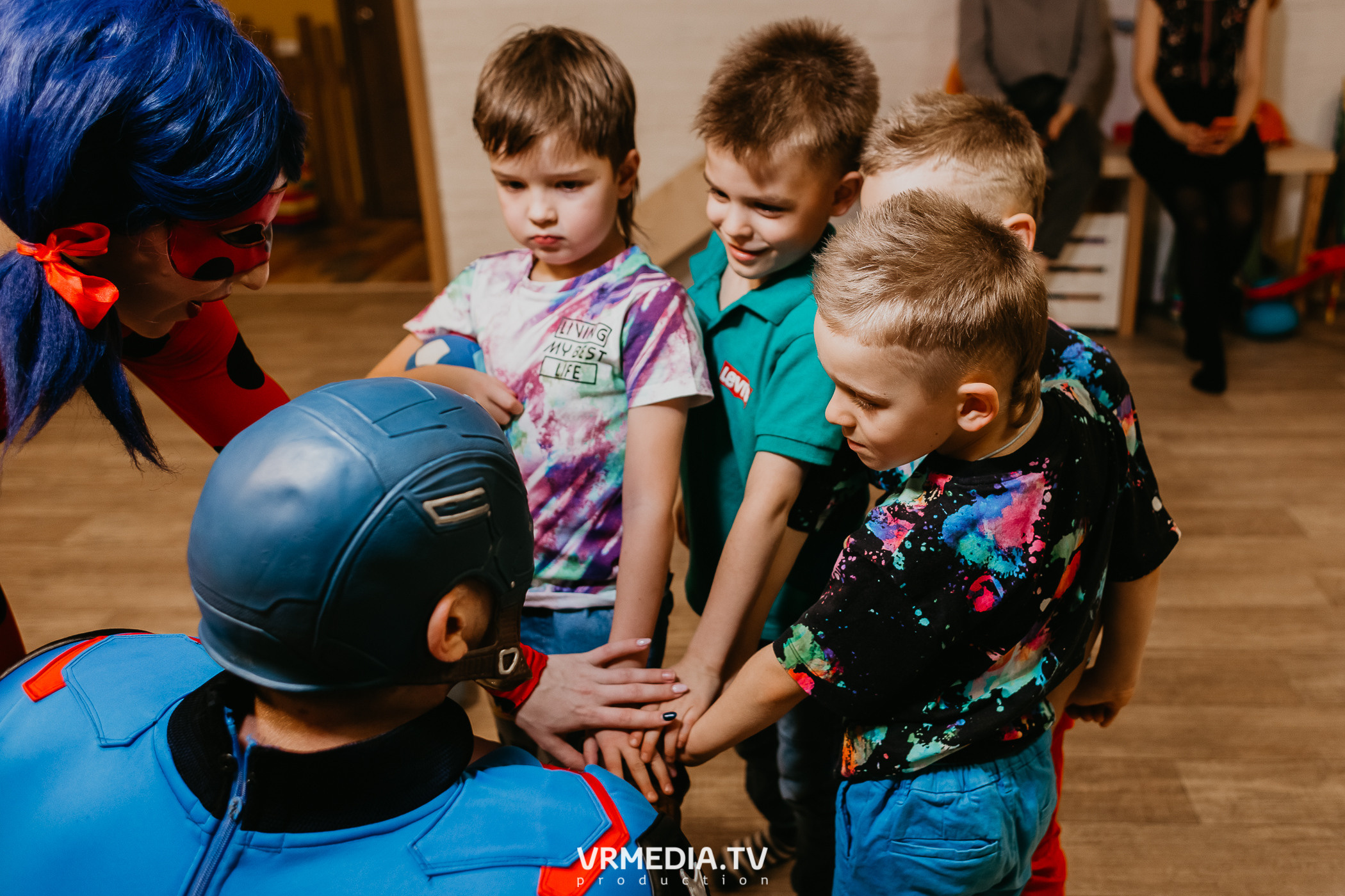 Макару и Богдану 7 лет!