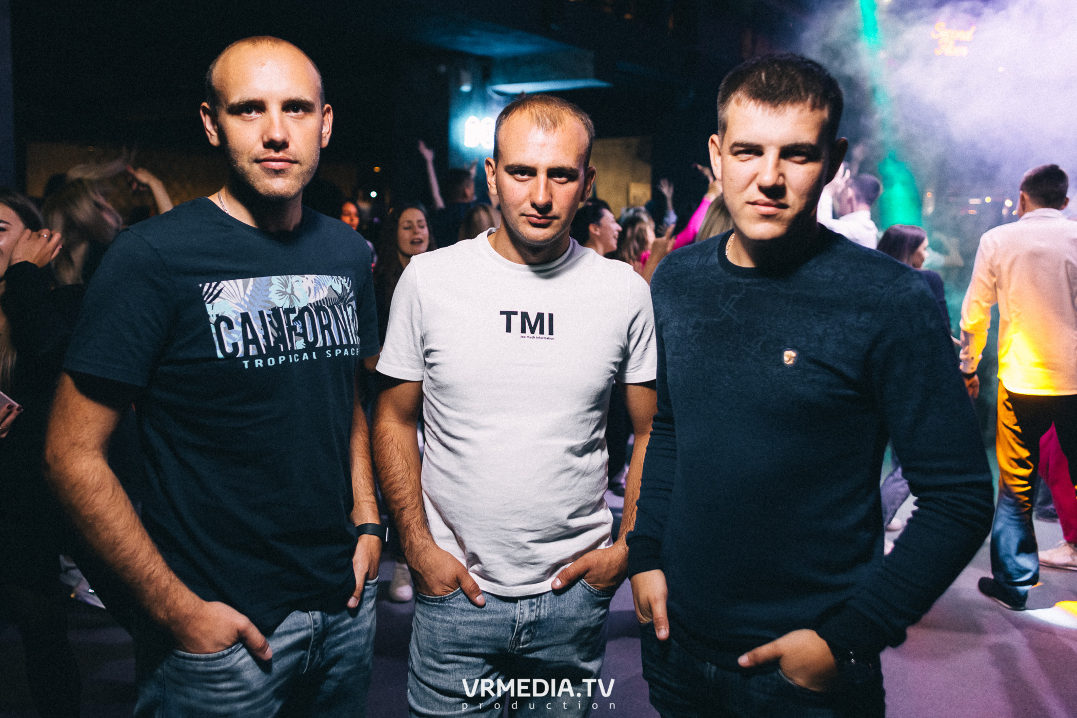 Выходные в баре «DOSKI»