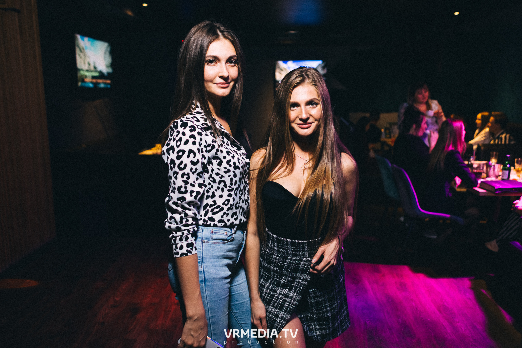 Выходные в баре «DOSKI»