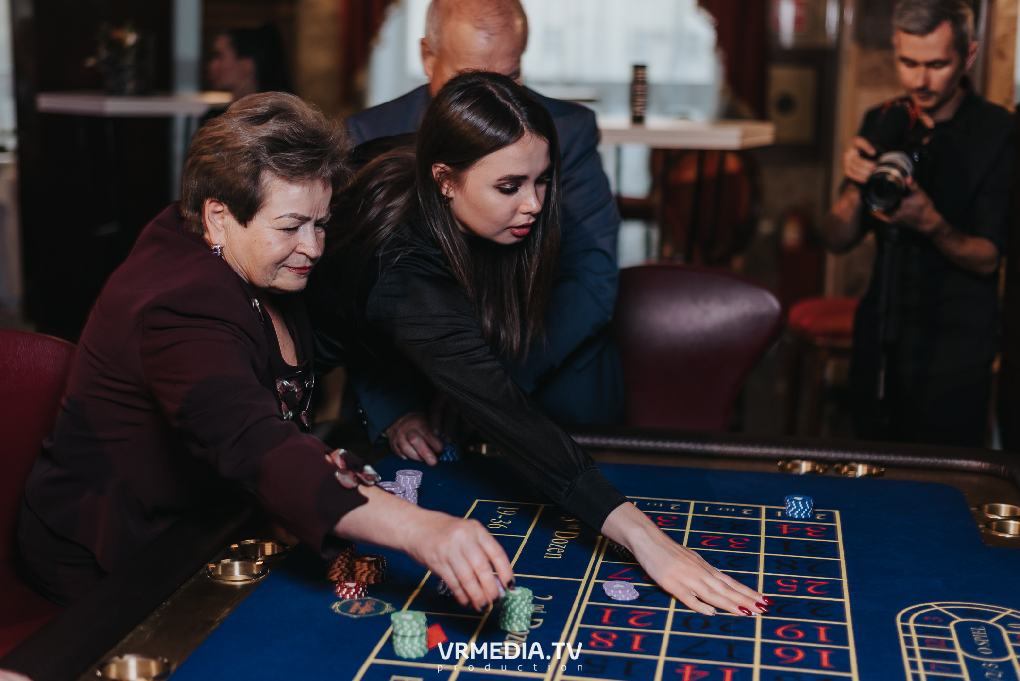 «Игра с Александром Друзем». В честь 27-летия компании БКС