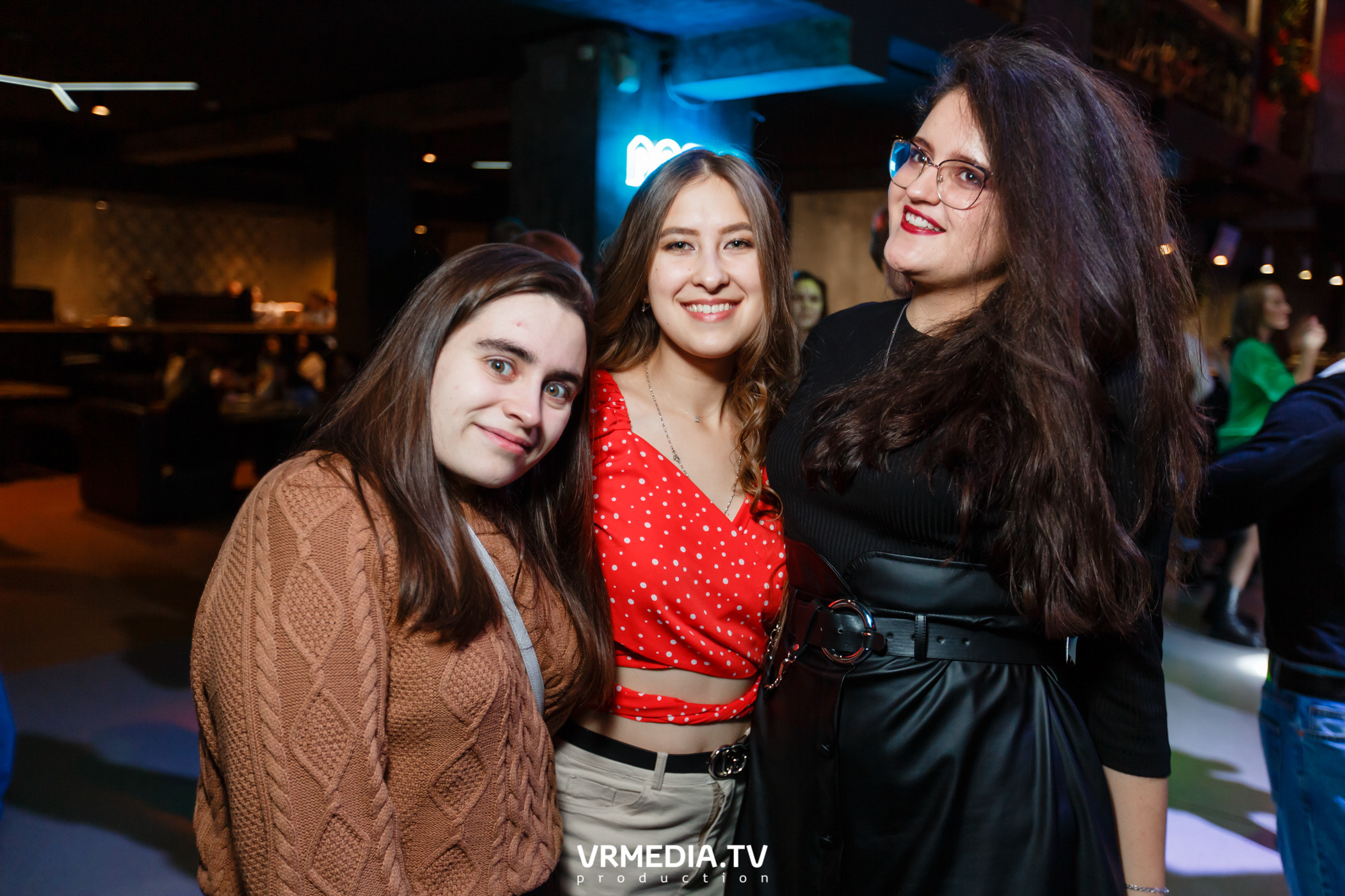 Выходные в баре «DOSKI»