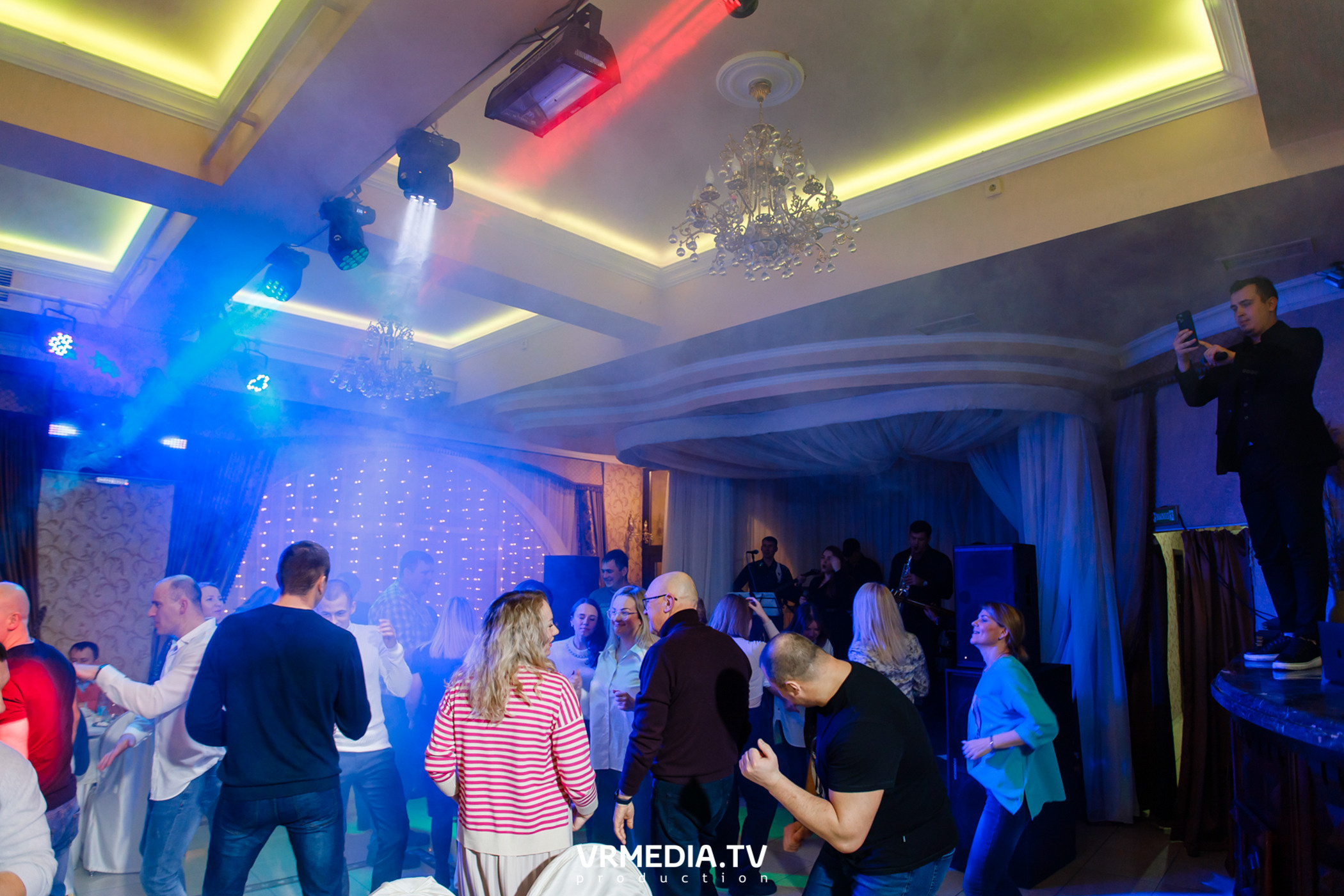 Выходные в ресторане «Лазурный берег»