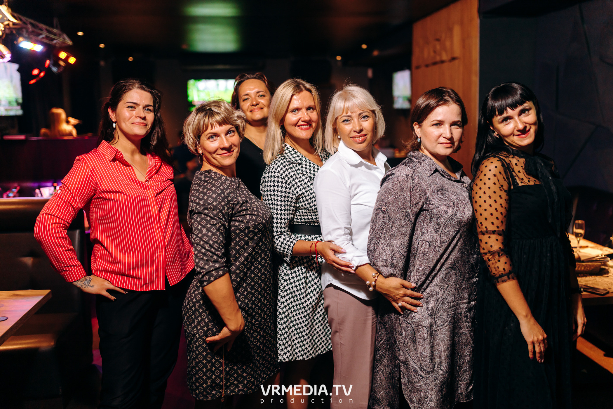 Выходные в баре «DOSKI»