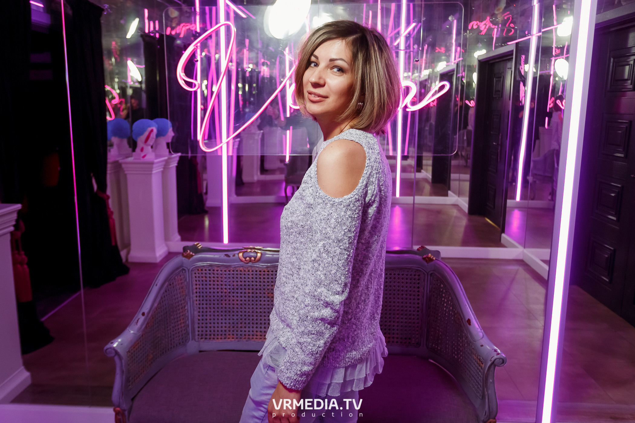 Выходные в караоке-баре «Volna»