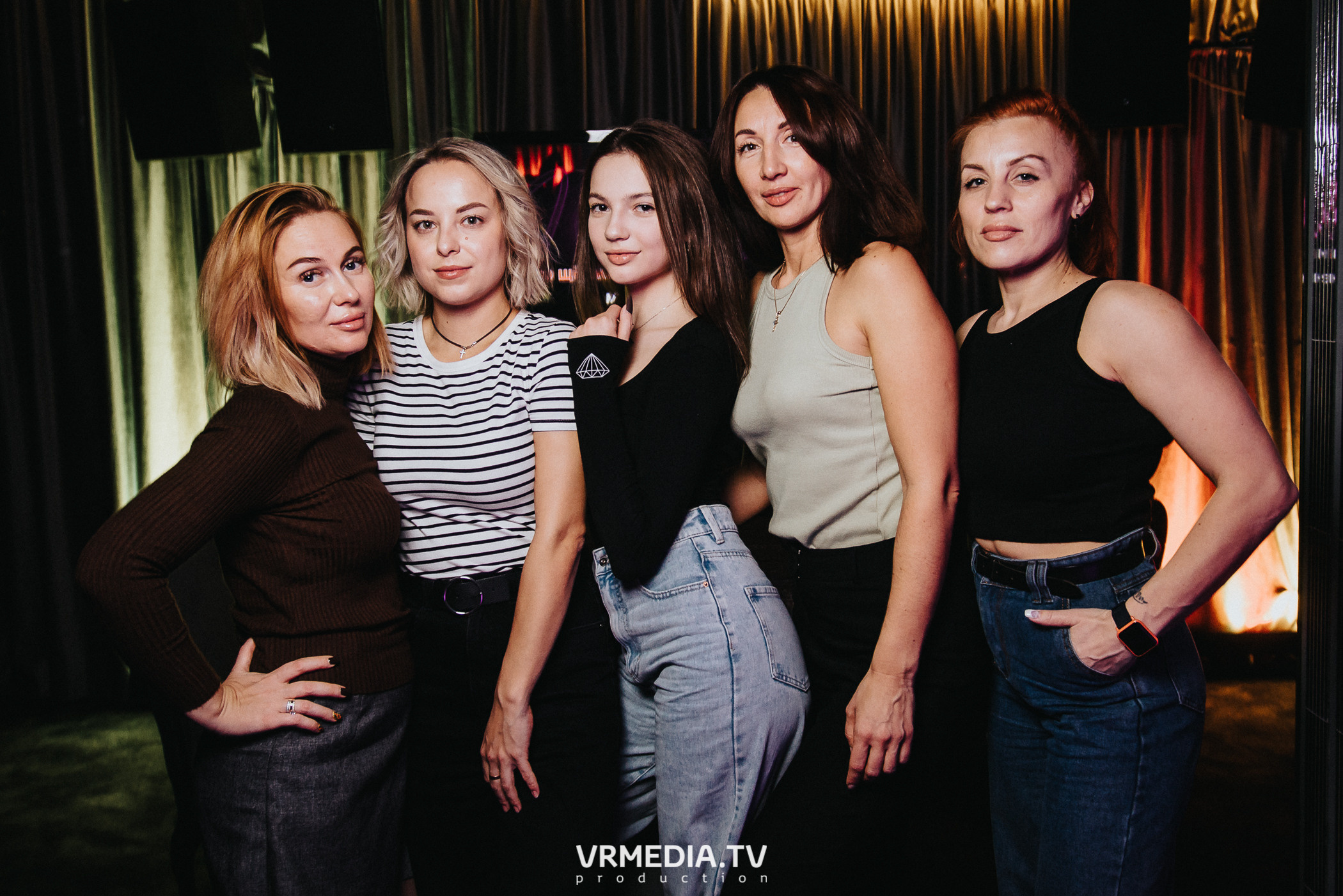 Выходные в караоке-баре «Volna»