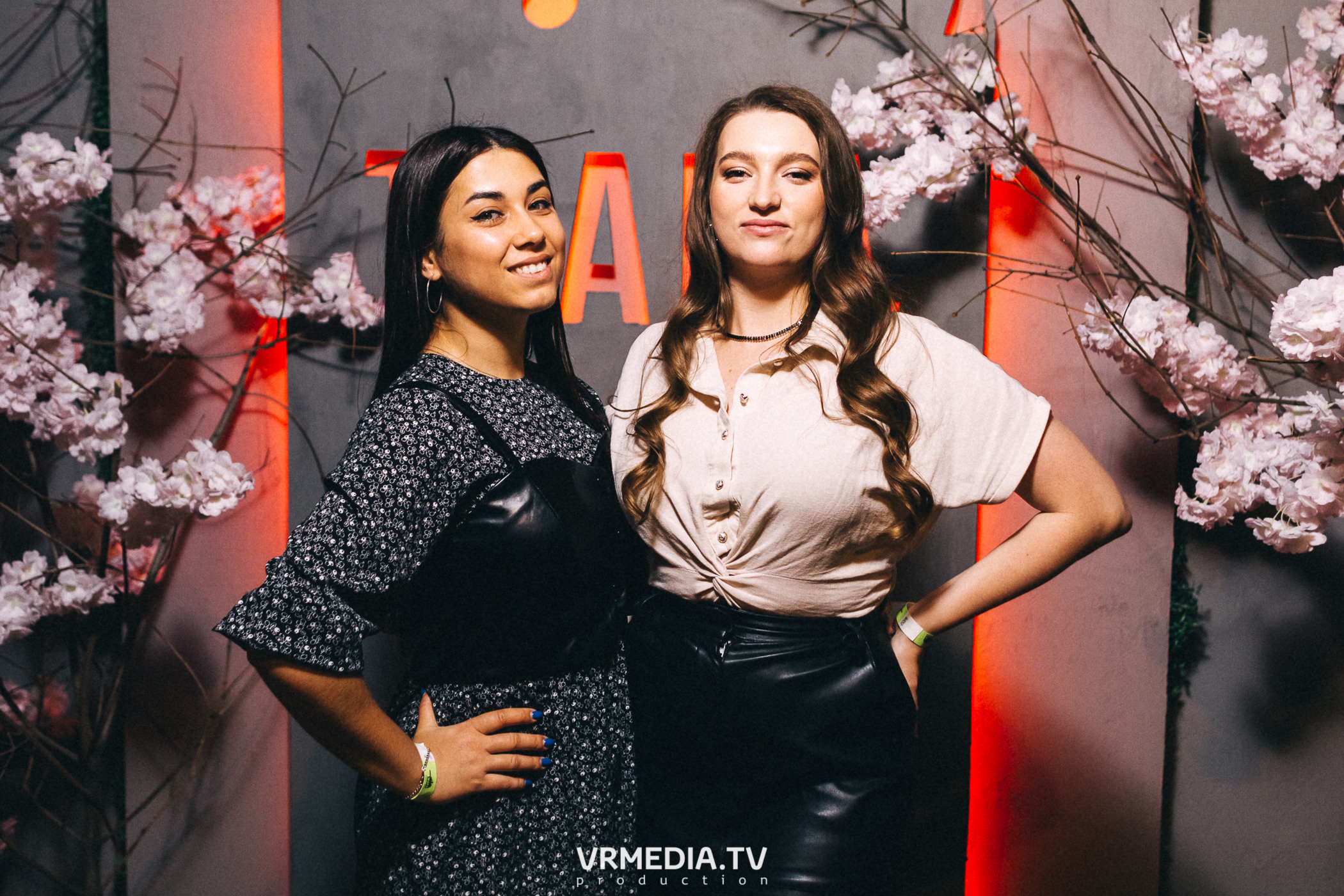 #ЖАРКИЕДНИИНОЧИ в гриль-баре «Жара»