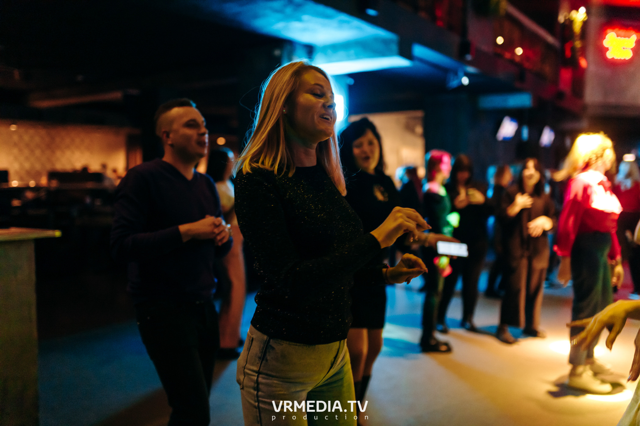 Выходные в баре «DOSKI»