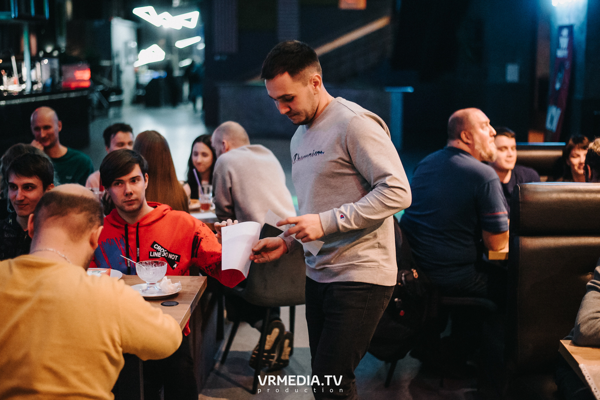 WoW QuiZ в баре «DOSKI»