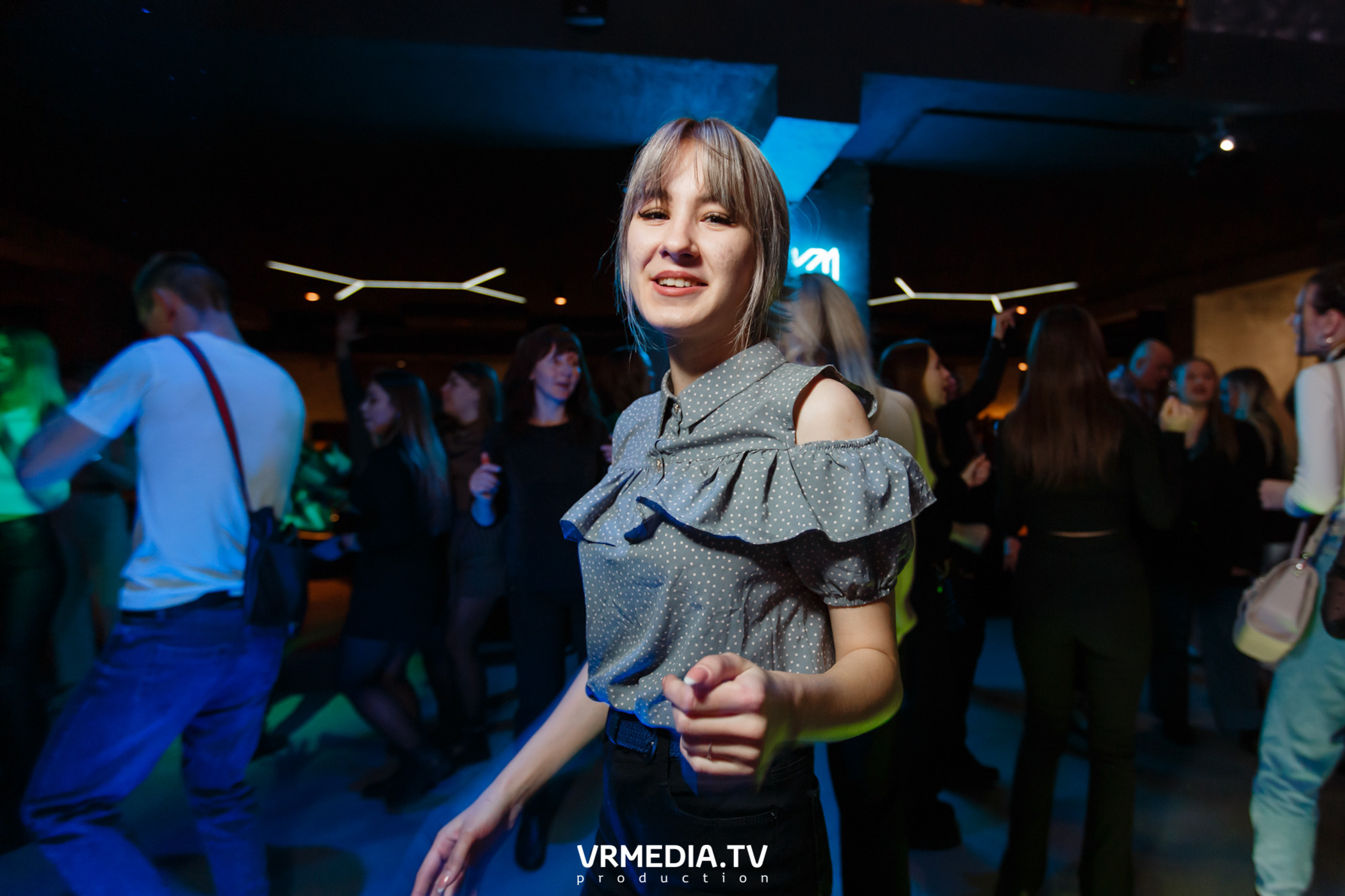 Выходные в баре «DOSKI»