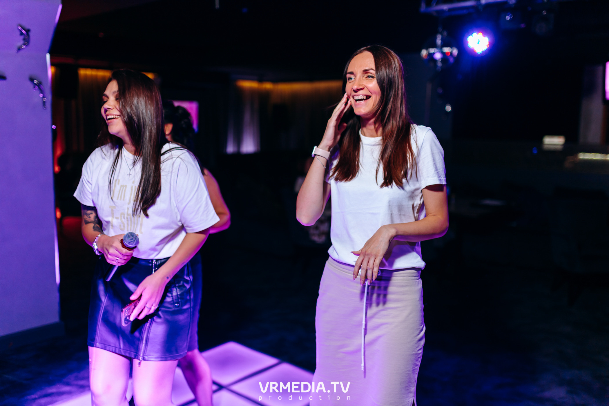 Ночь фотографии в караоке-баре «Volna»