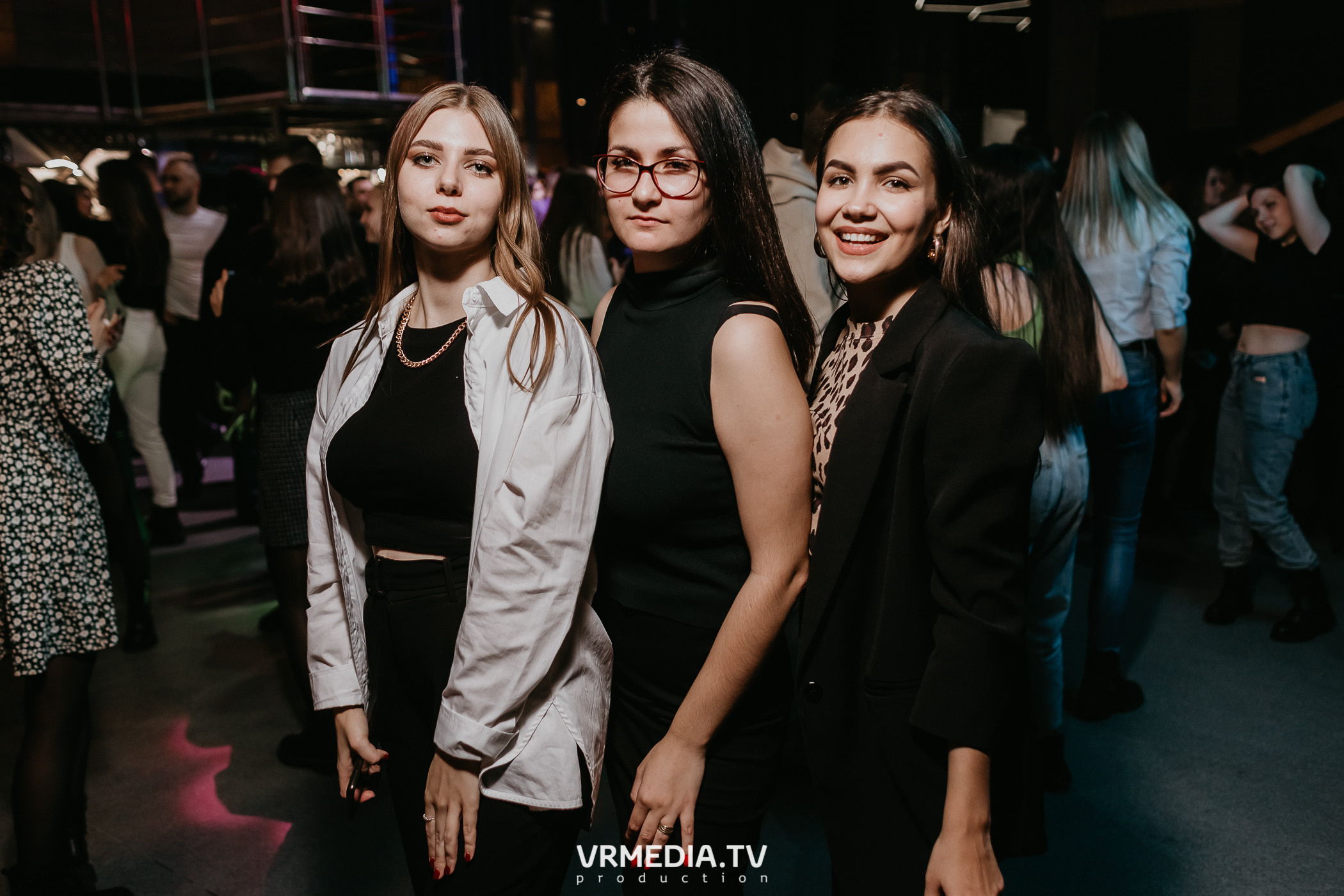 Выходные в баре «DOSKI»