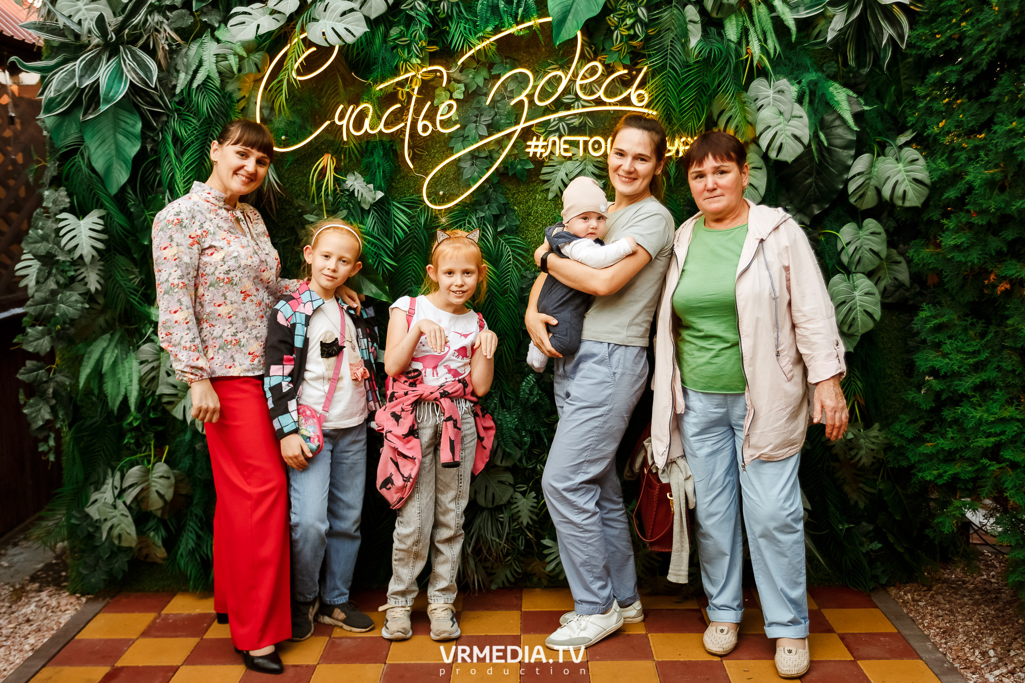 Первое сентября в ресторане «Лазурный Берег»