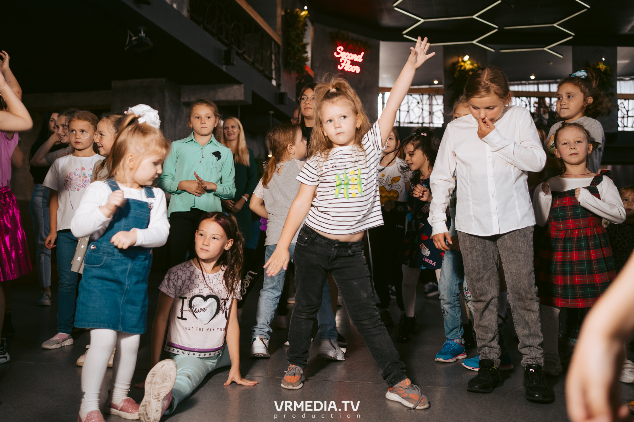 Baby time в баре «DOSKI»