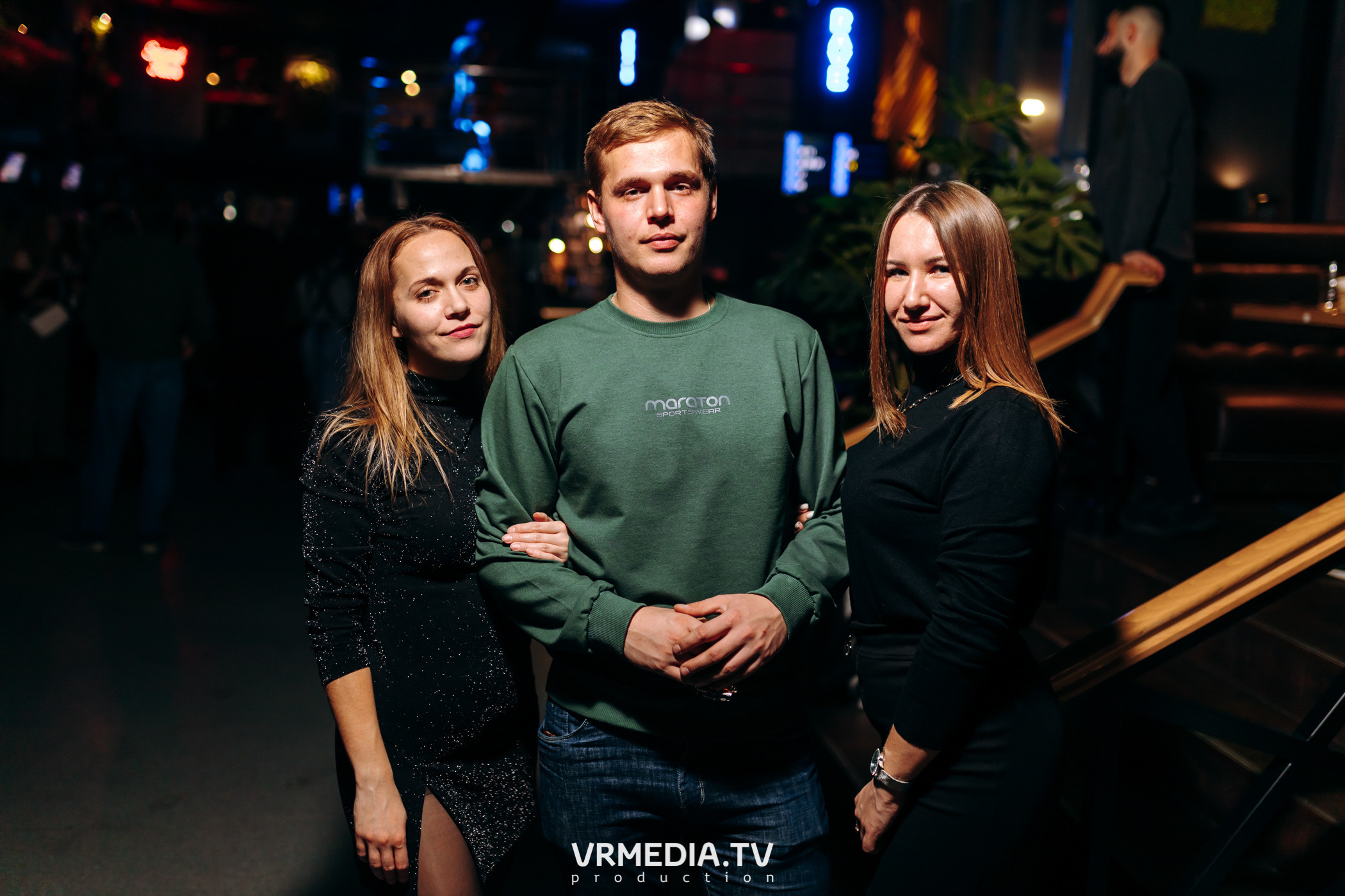 Выходные в баре «DOSKI»