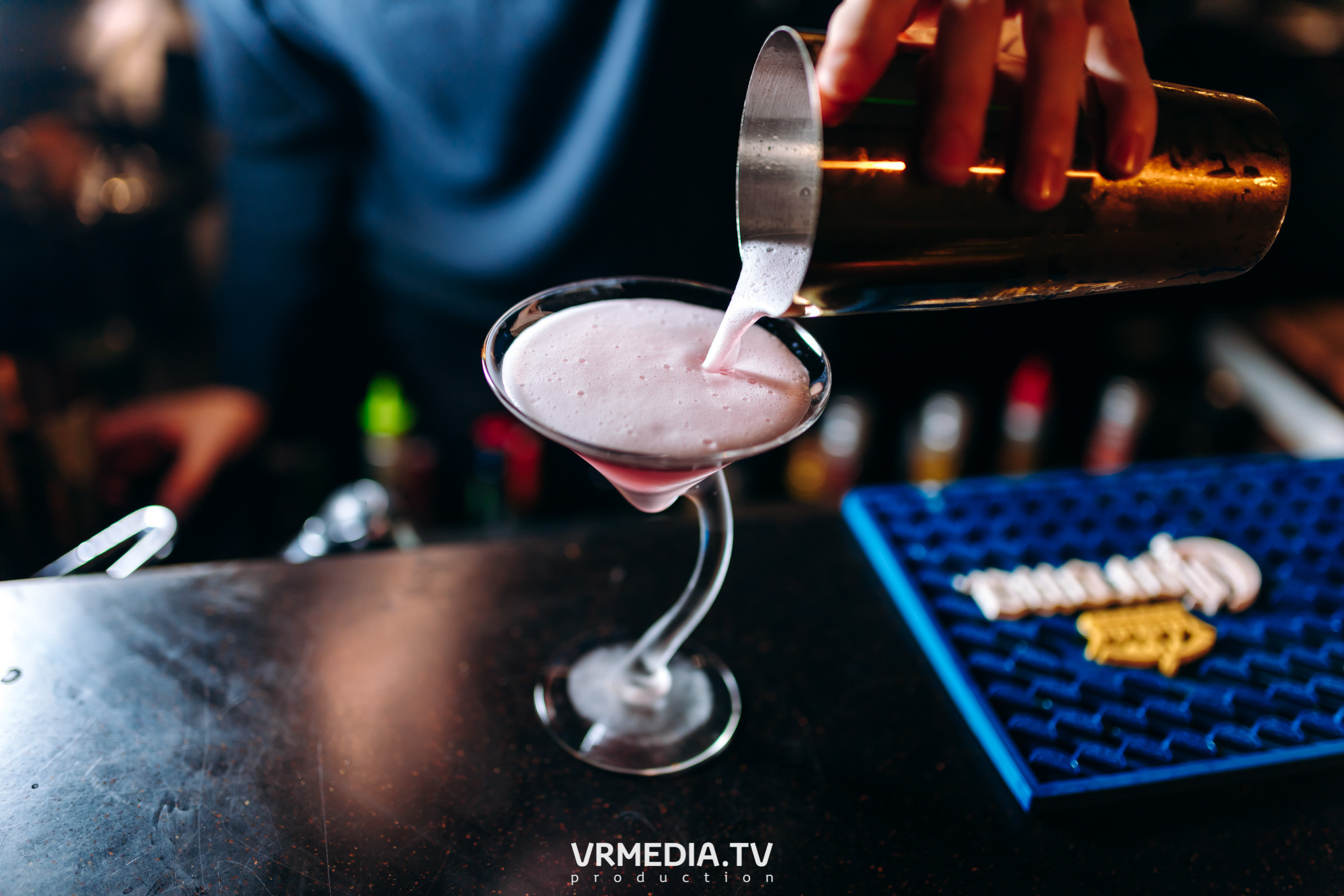 Ночь фотографии в караоке-баре «Volna»