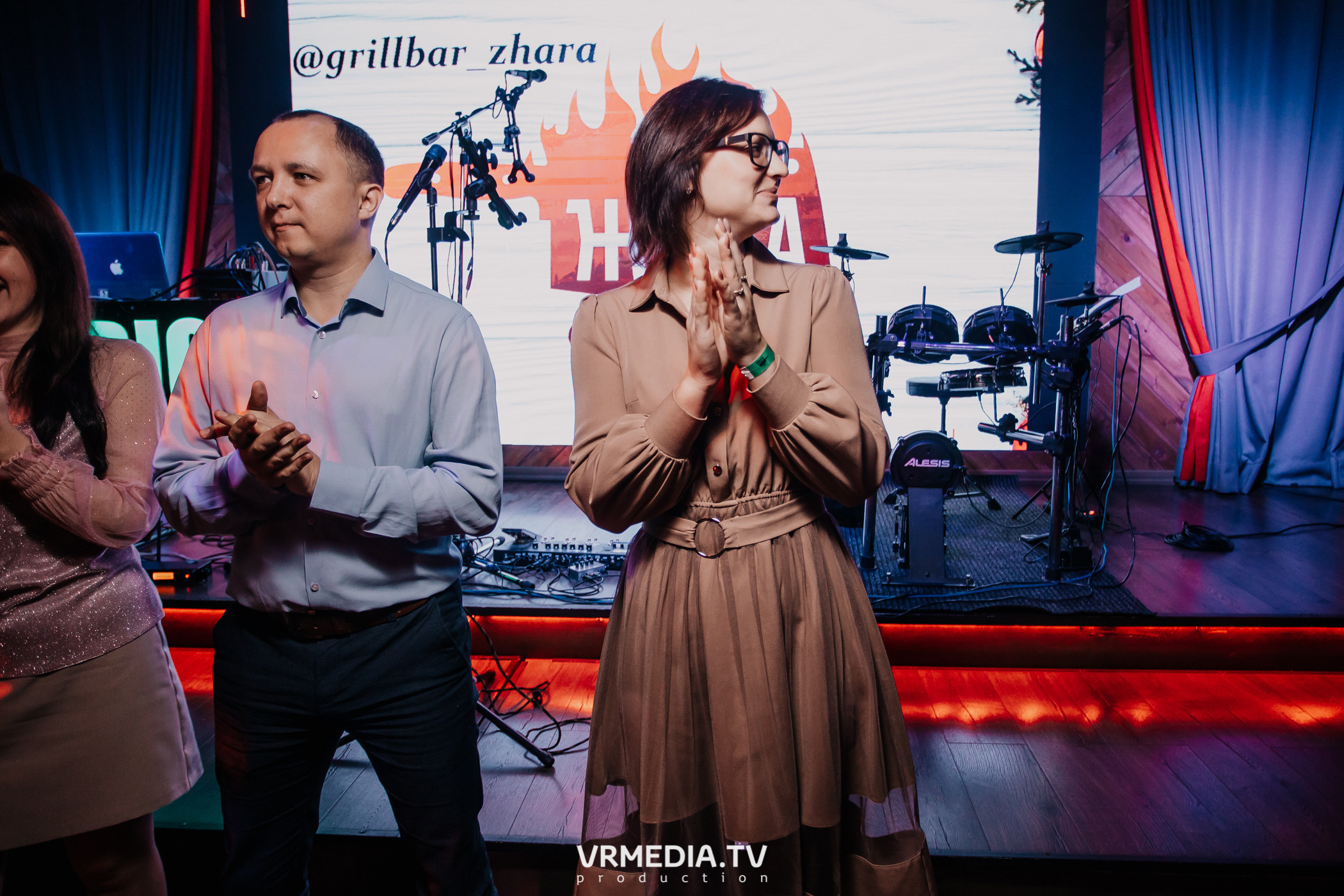 #ЖАРКИЕДНИИНОЧИ в гриль-баре «Жара»