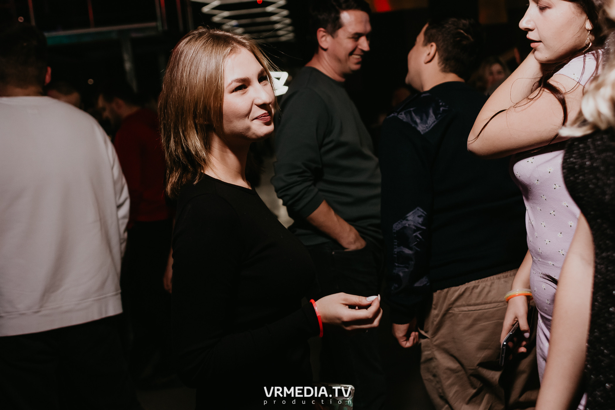 Выходные в баре «DOSKI»