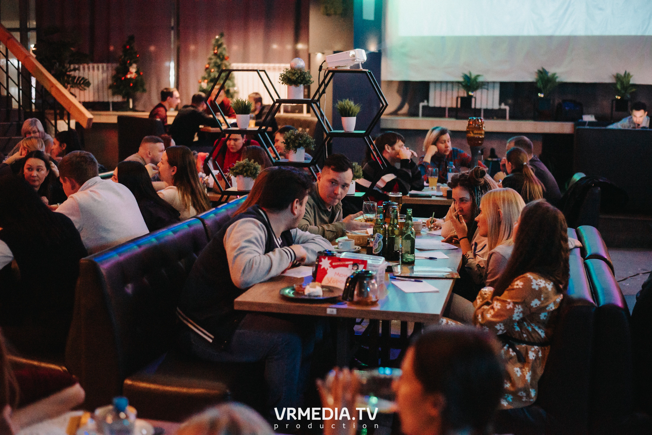 WoW QuiZ в баре «DOSKI»