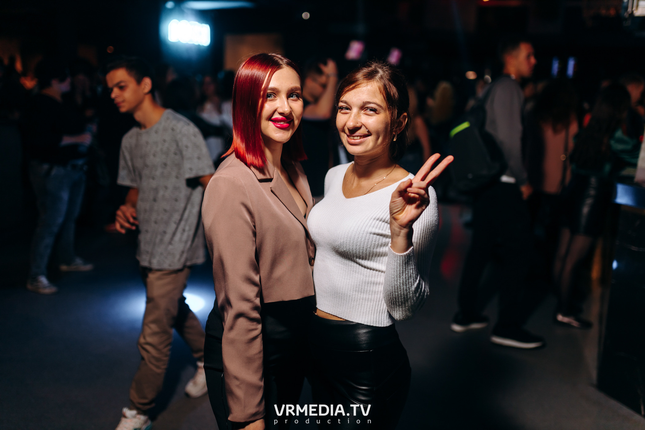 Выходные в баре «DOSKI»