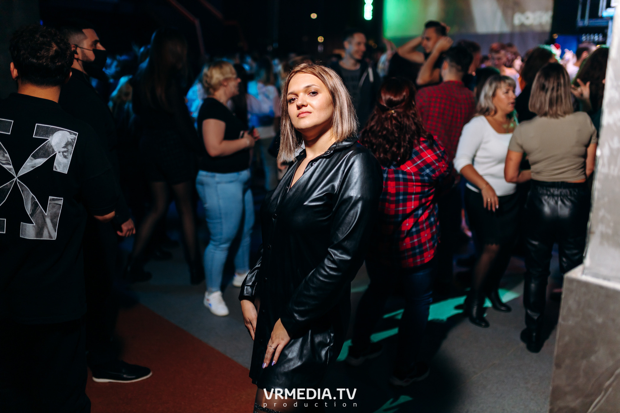 Выходные в баре «DOSKI»