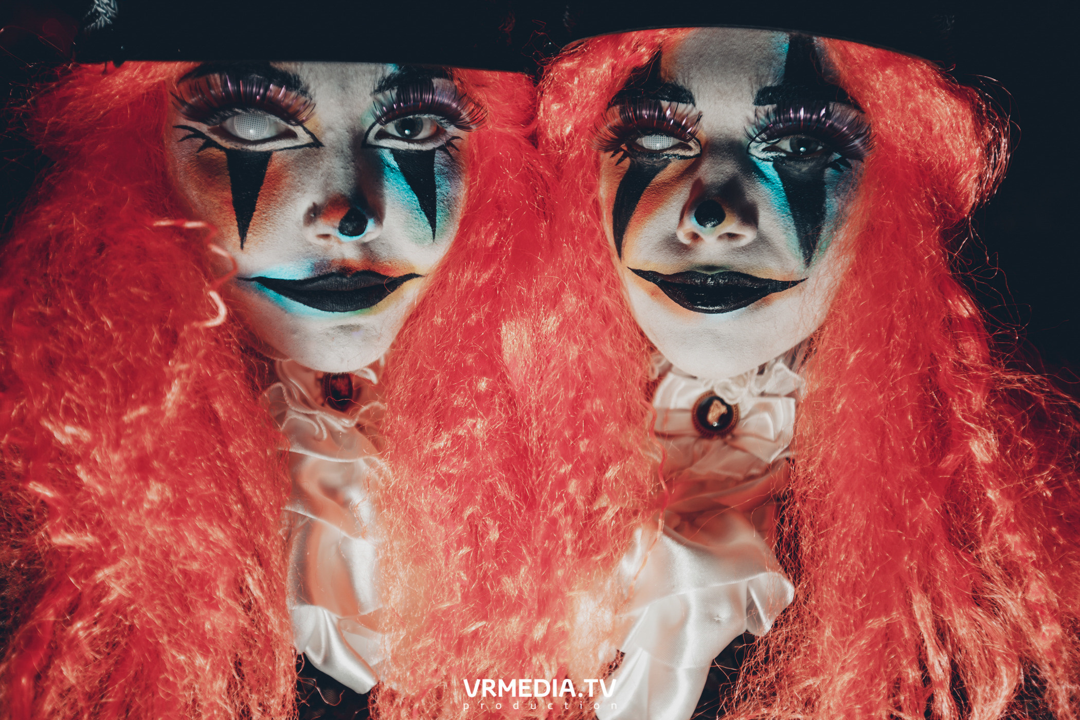 Театр мёртвых кукол в баре «DOSKI»